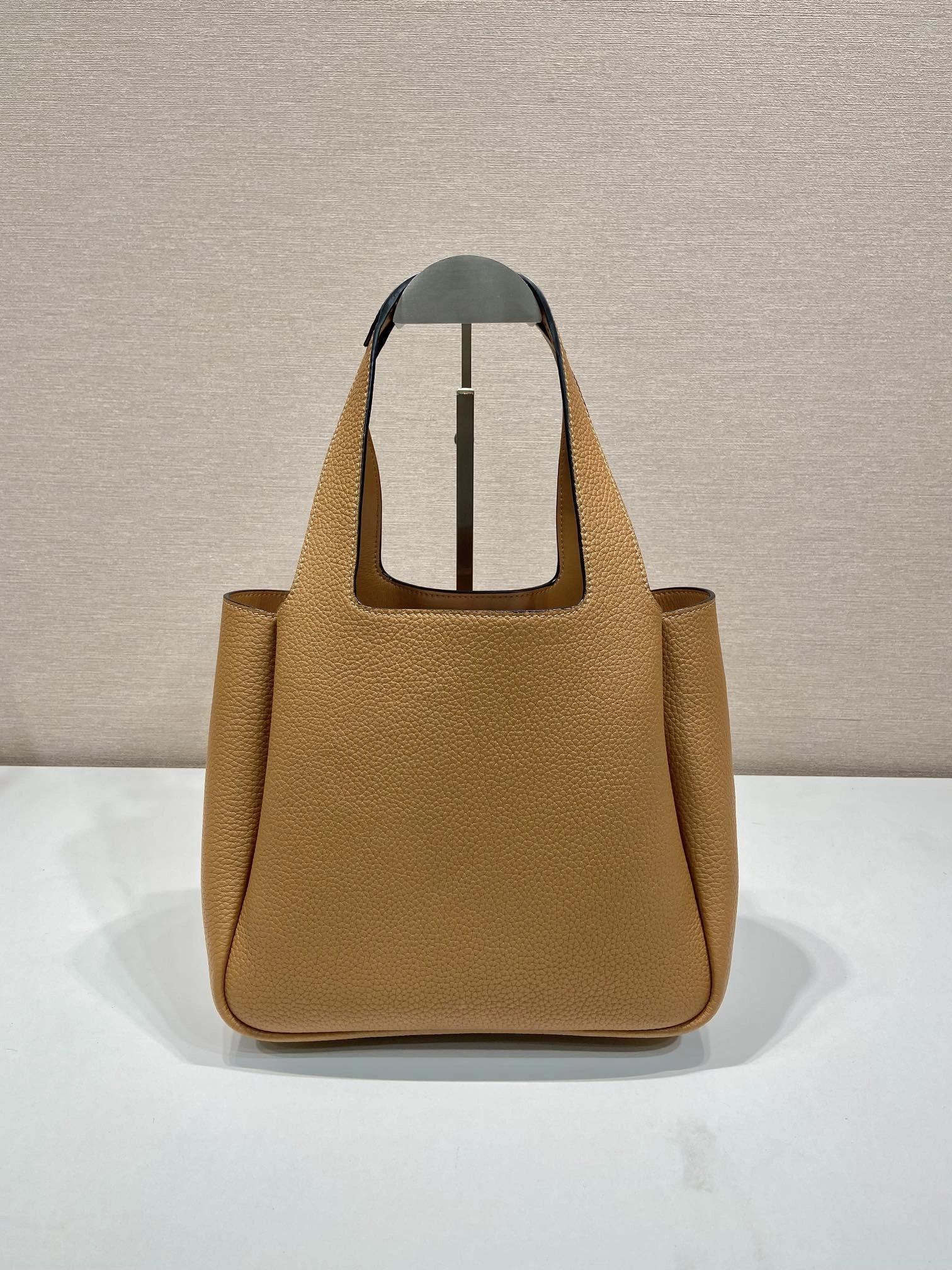 Prada Bucket Bags 4099A-0028