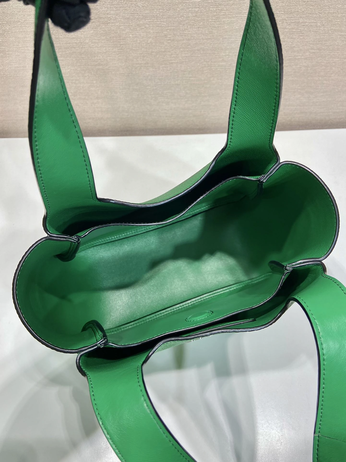 Prada Bucket Bags 4099A-0030