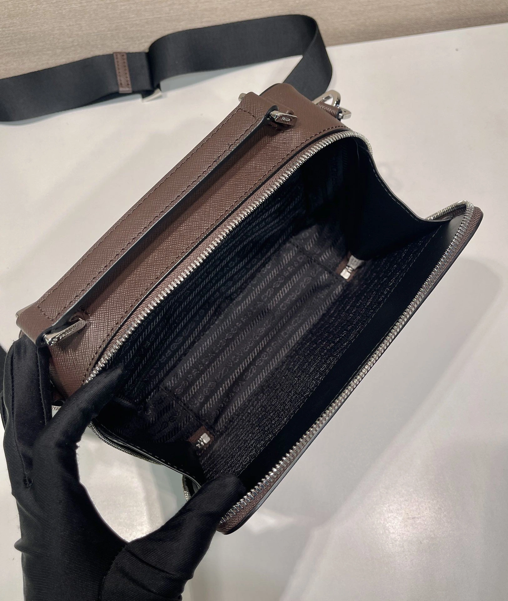 Prada Briefcase 4099A-0048