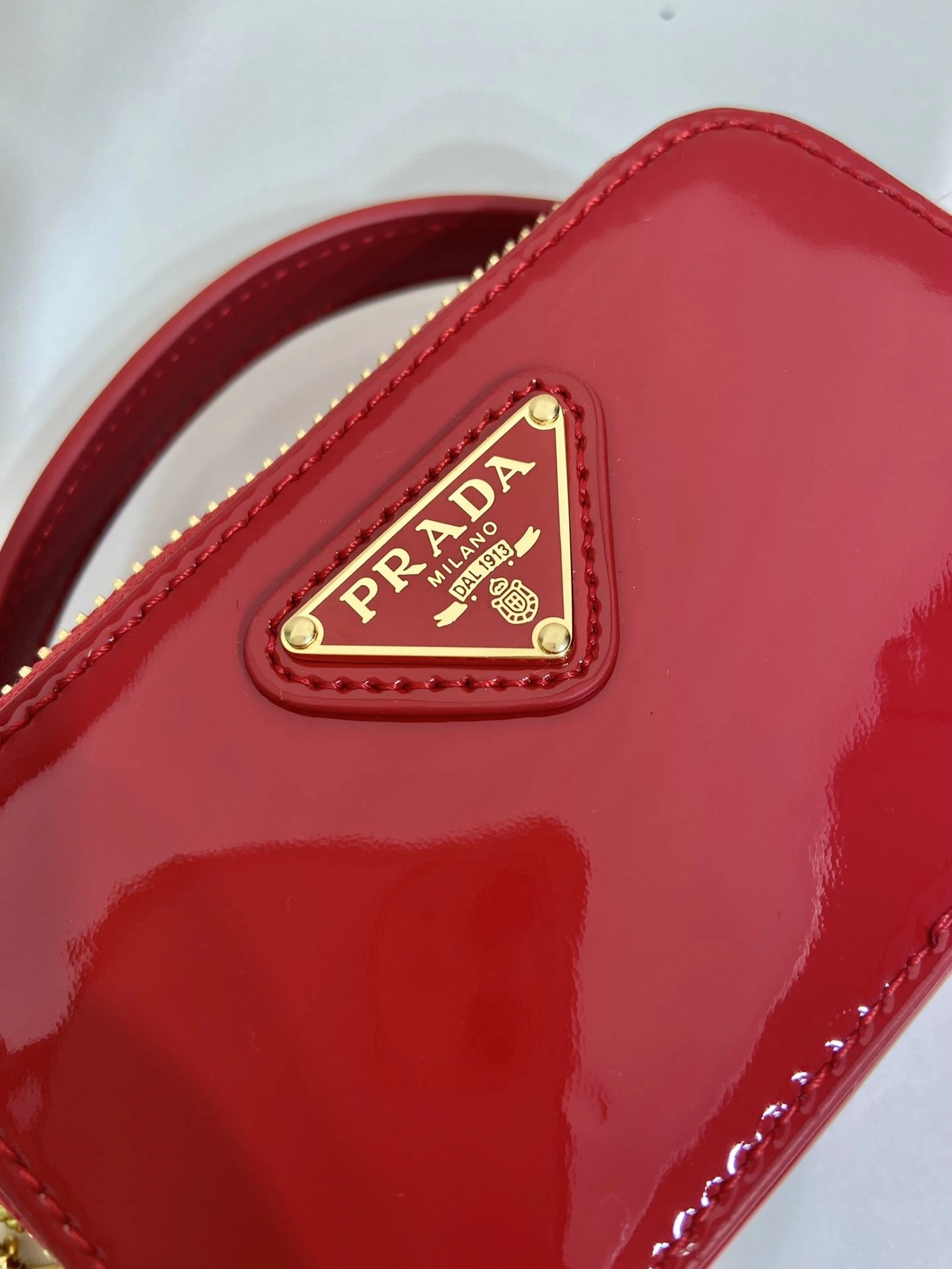 Prada Top Handle Bags 4099A-0105