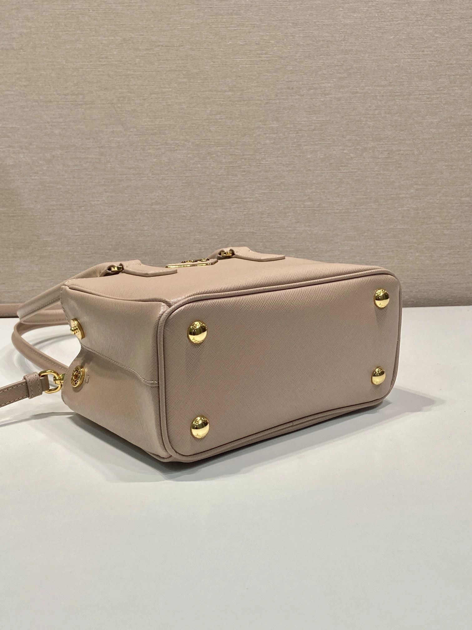 Prada Top Handle Bags 4099A-0114