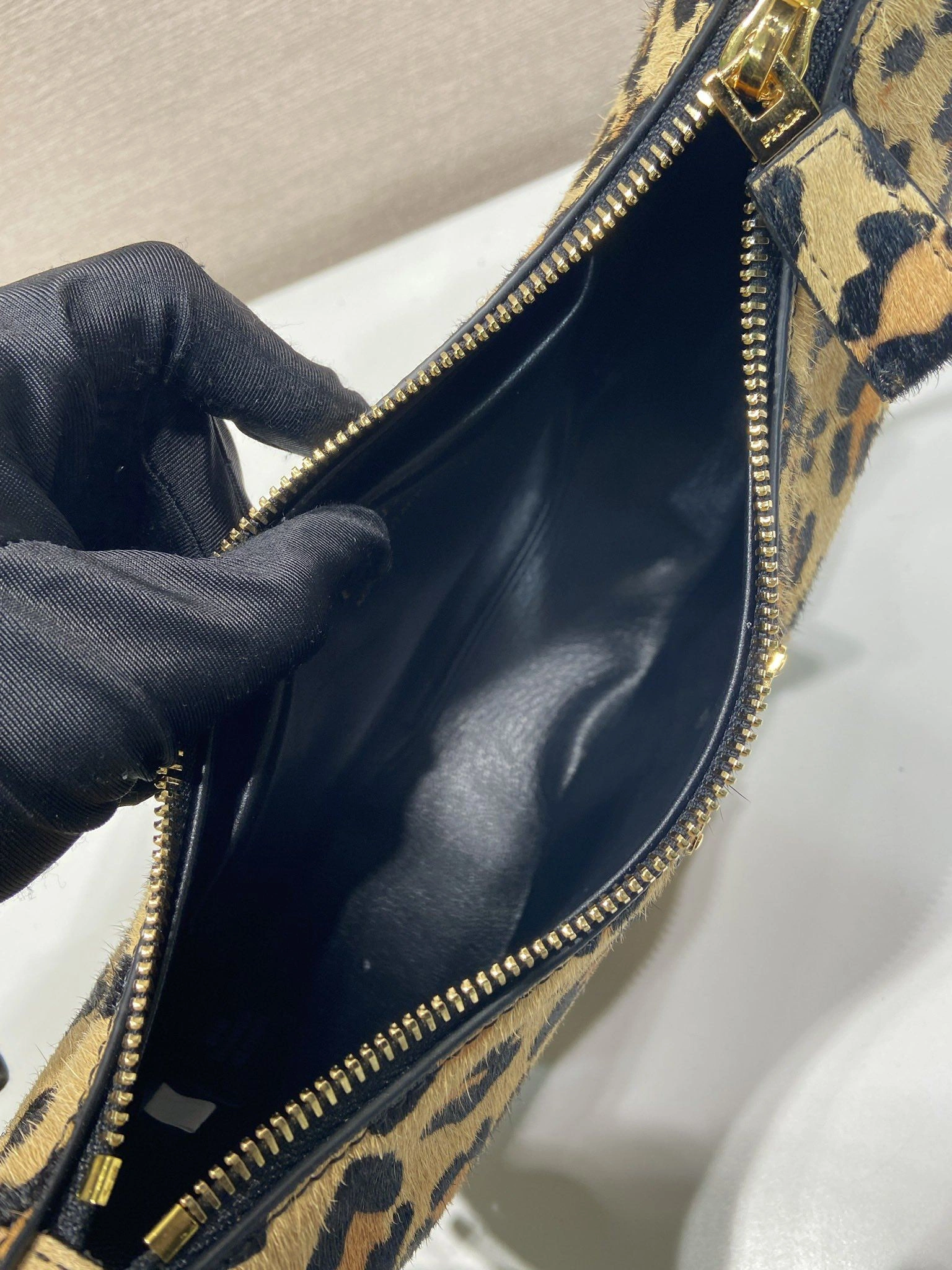 Prada Top Handle Bags 4099A-0120