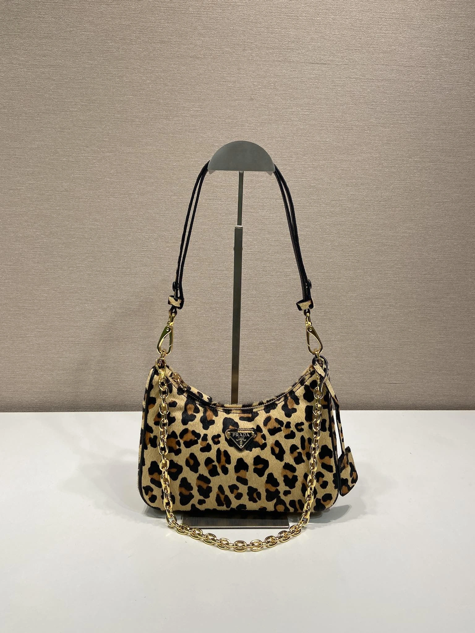 Prada Top Handle Bags 4099A-0121