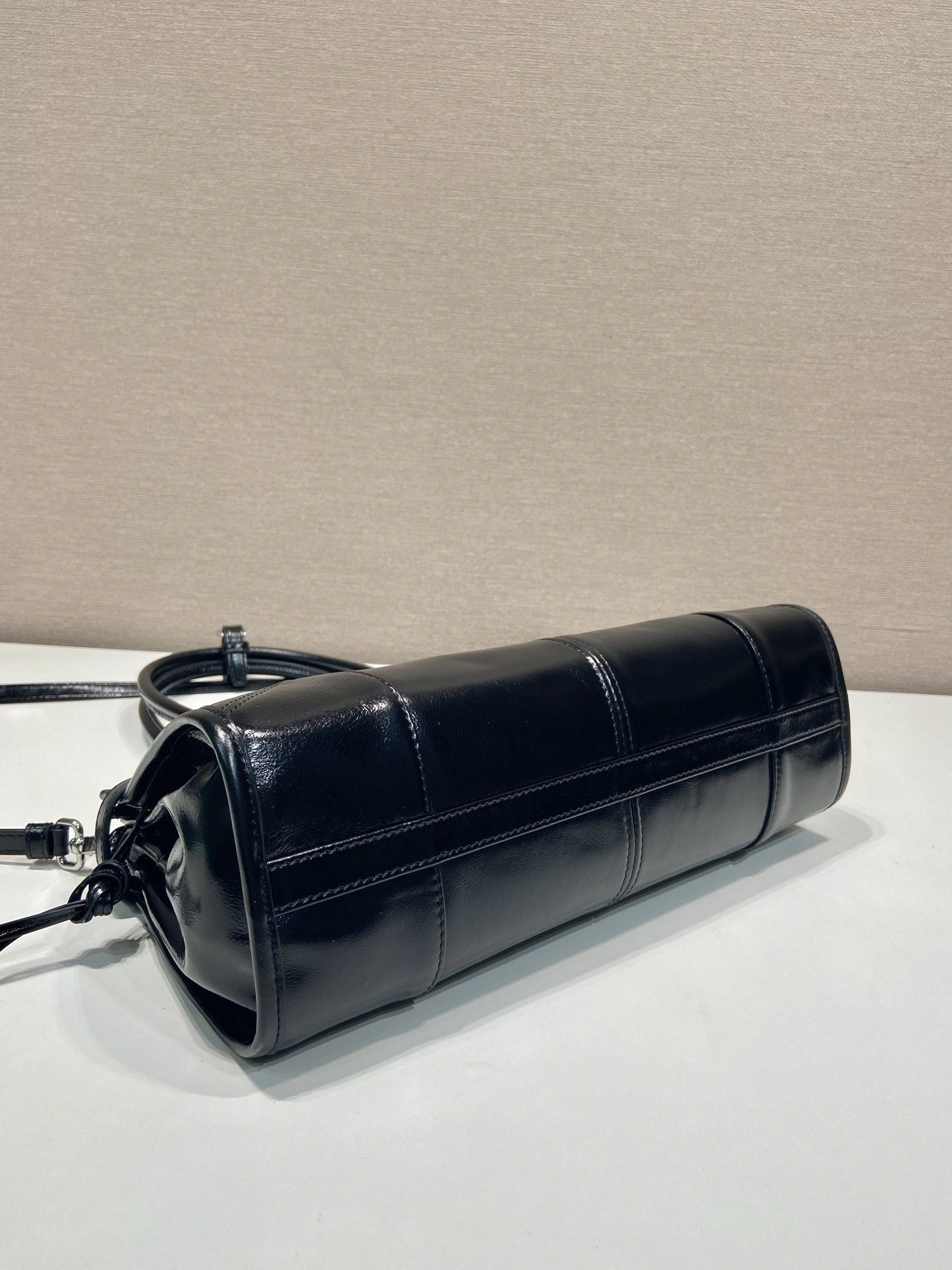 Prada Top Handle Bags 4099A-0124