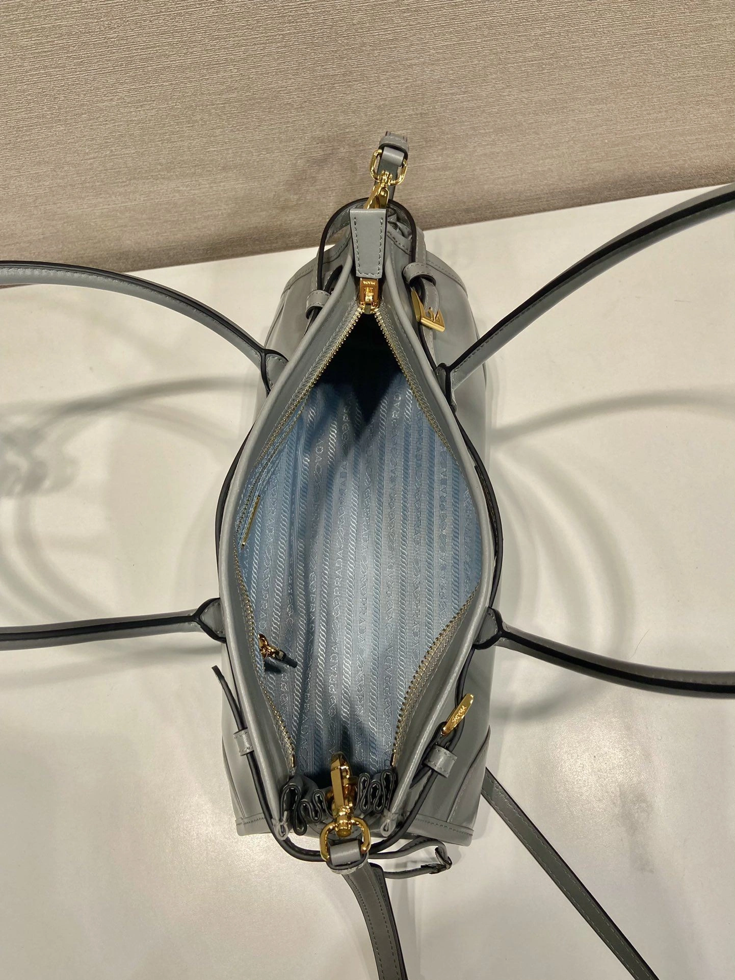 Prada Top Handle Bags 4099A-0127