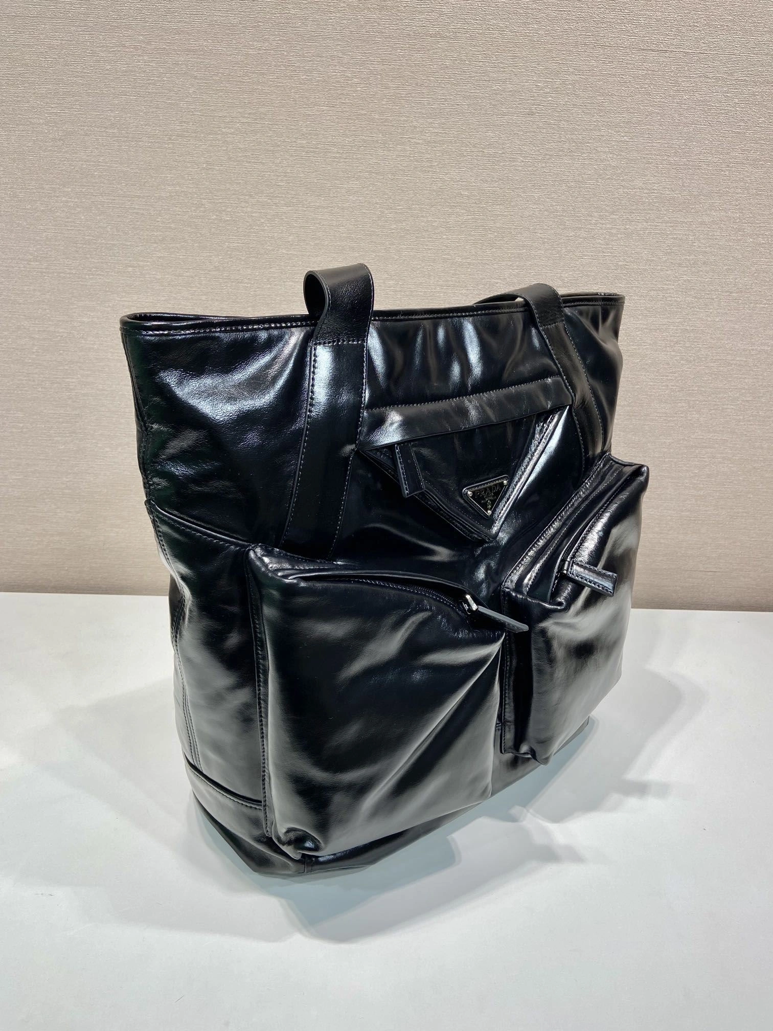 Prada Top Handle Bags 4099A-0132