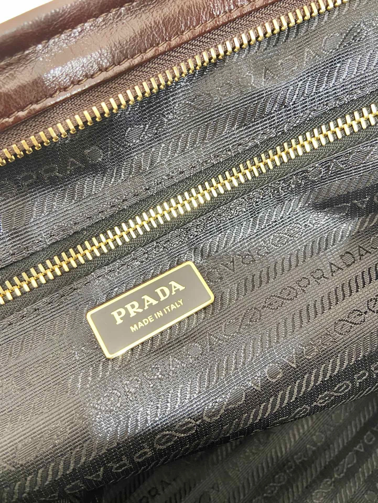 Prada Top Handle Bags 4099A-0145