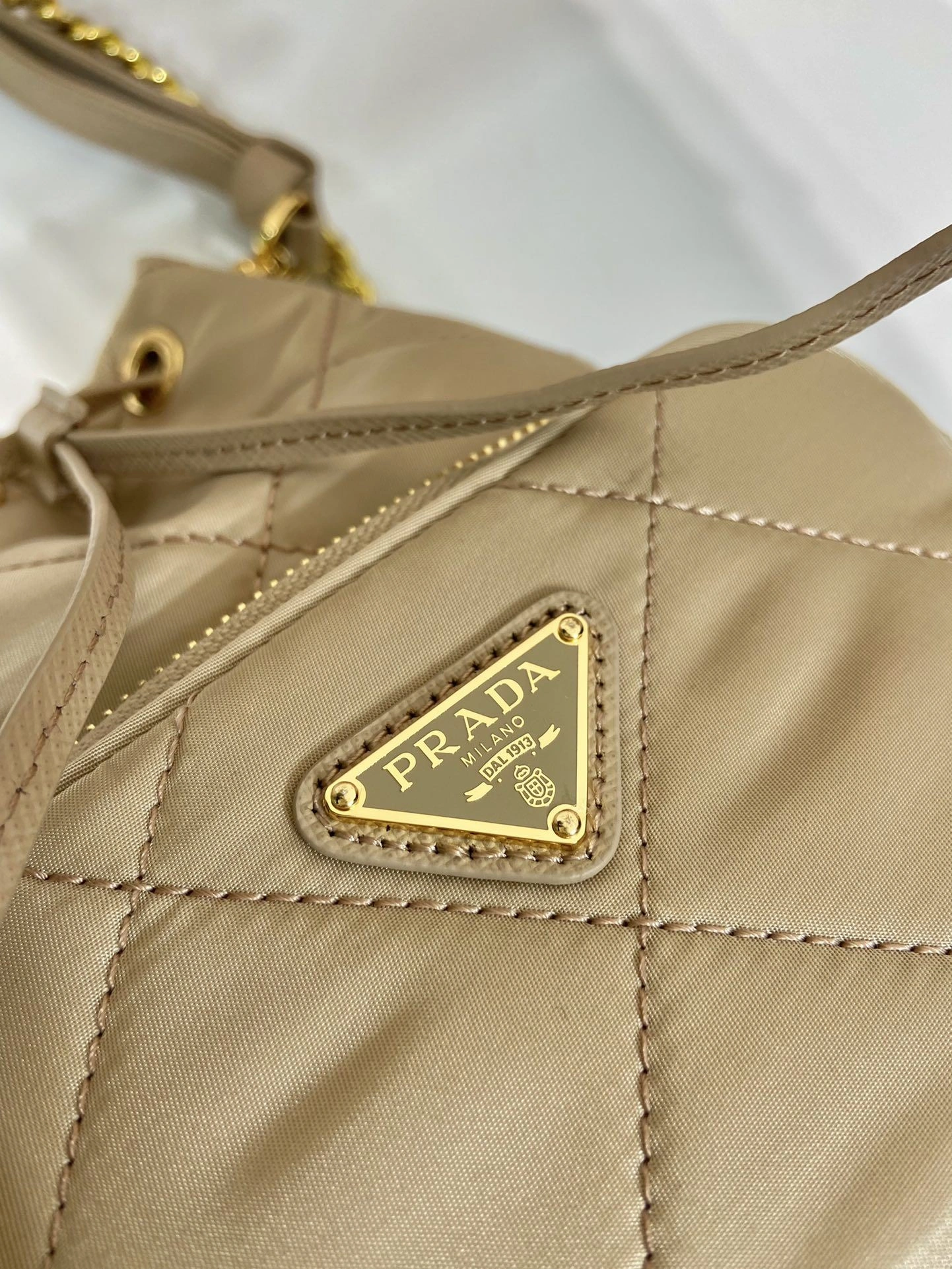 Prada Bucket Bags 4099A-0146