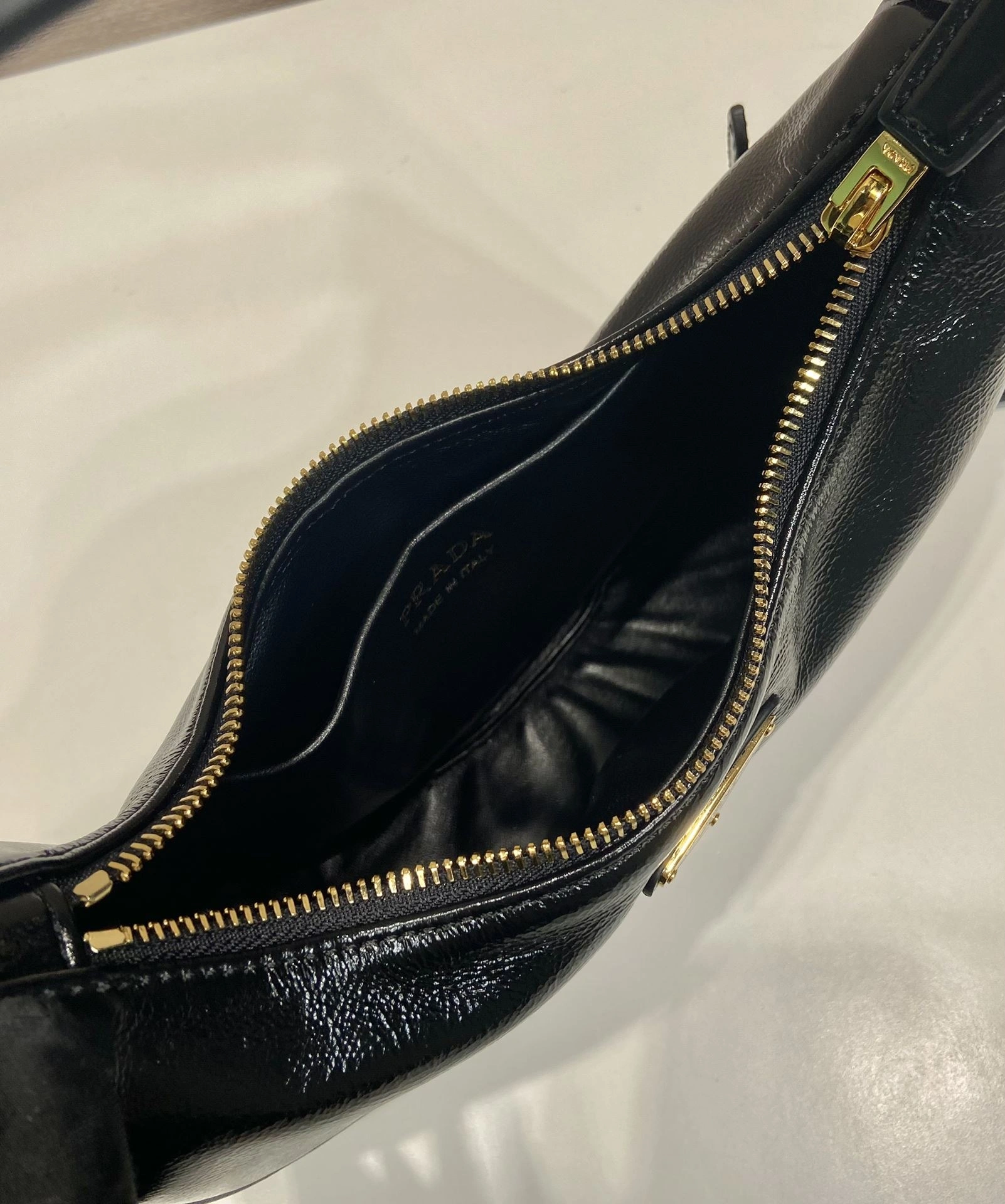 Prada Top Handle Bags 4099A-0155