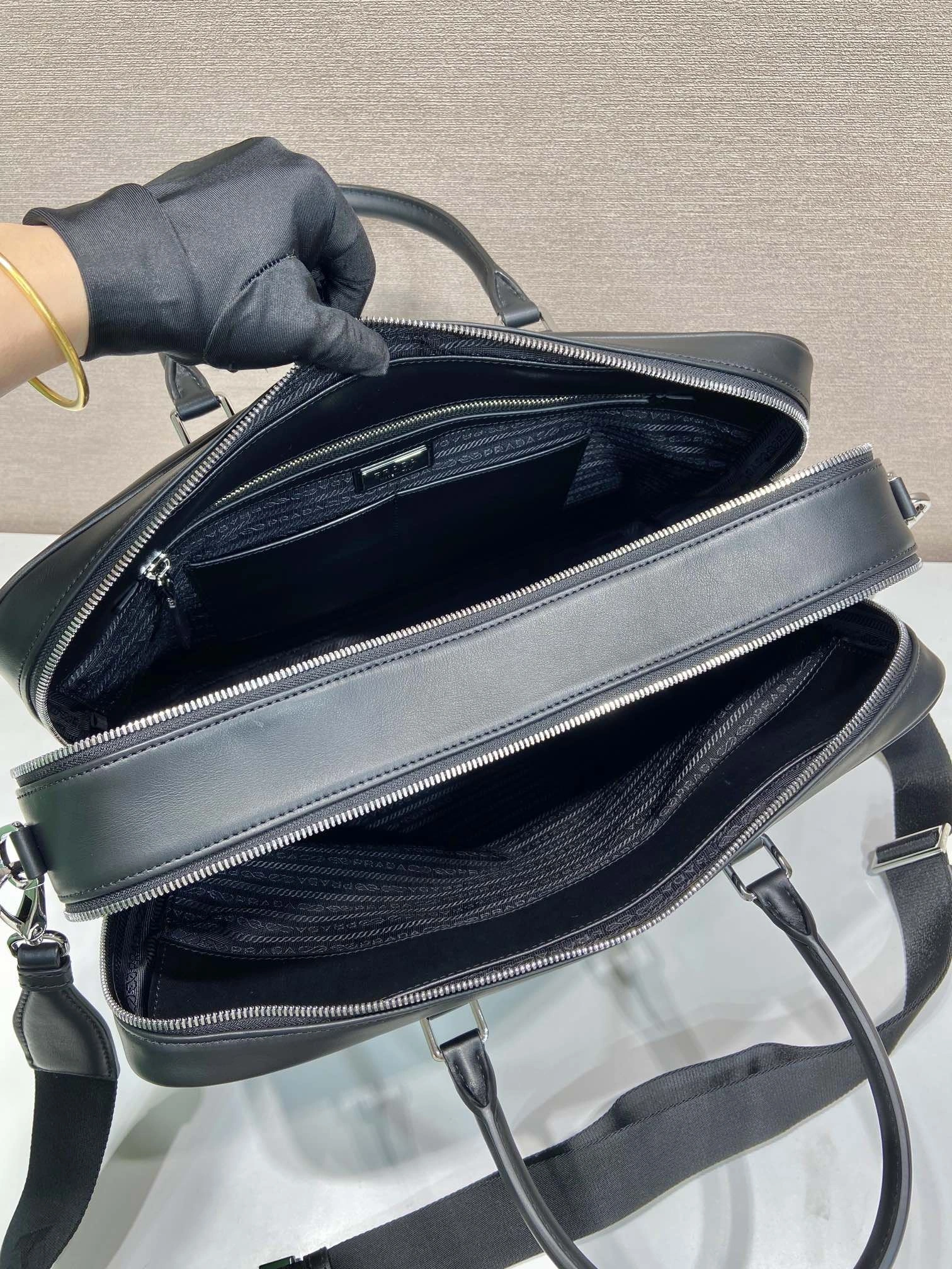 Prada Briefcase 4099A-0158