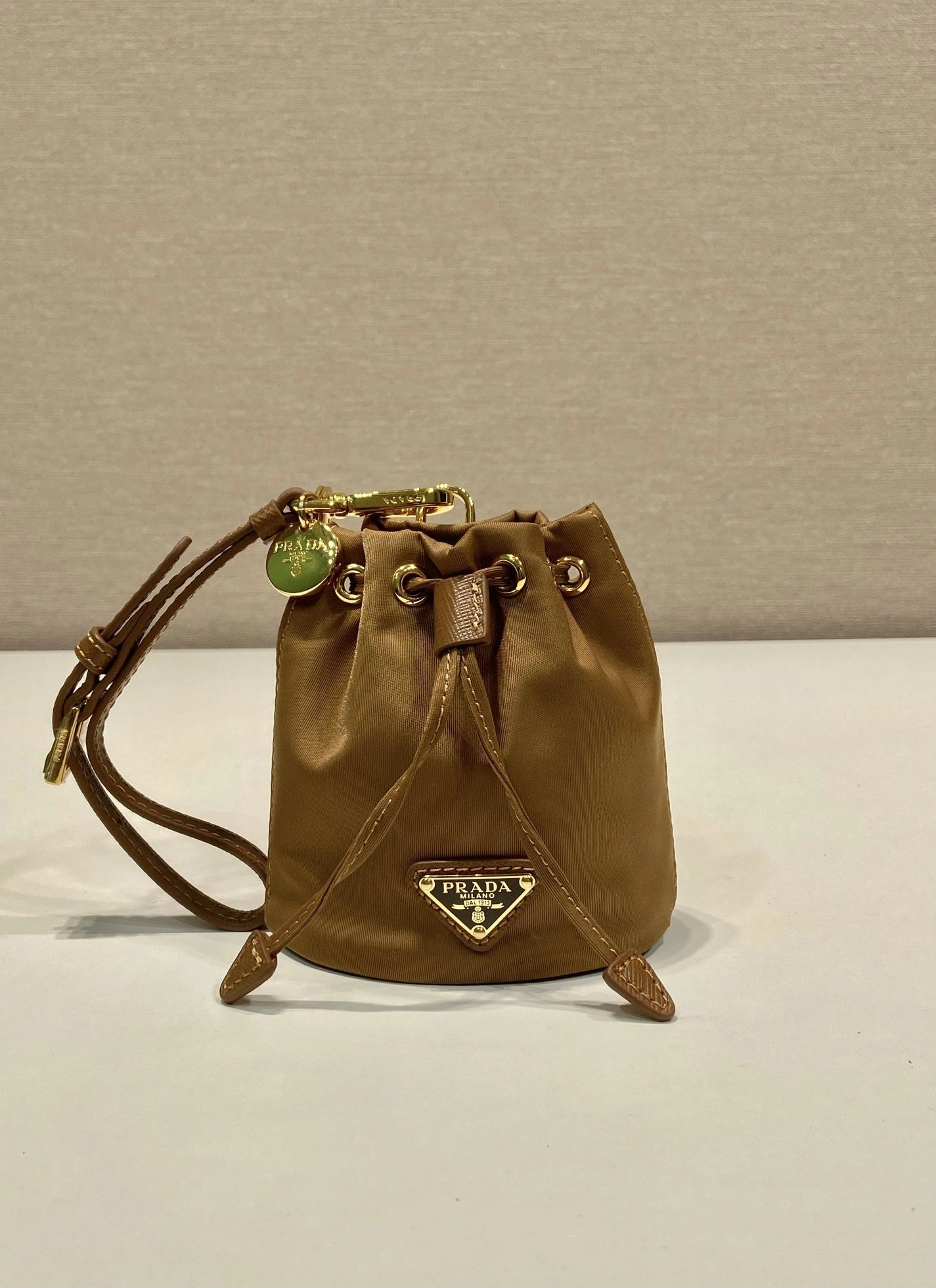Prada Bucket Bags 4099A-0165