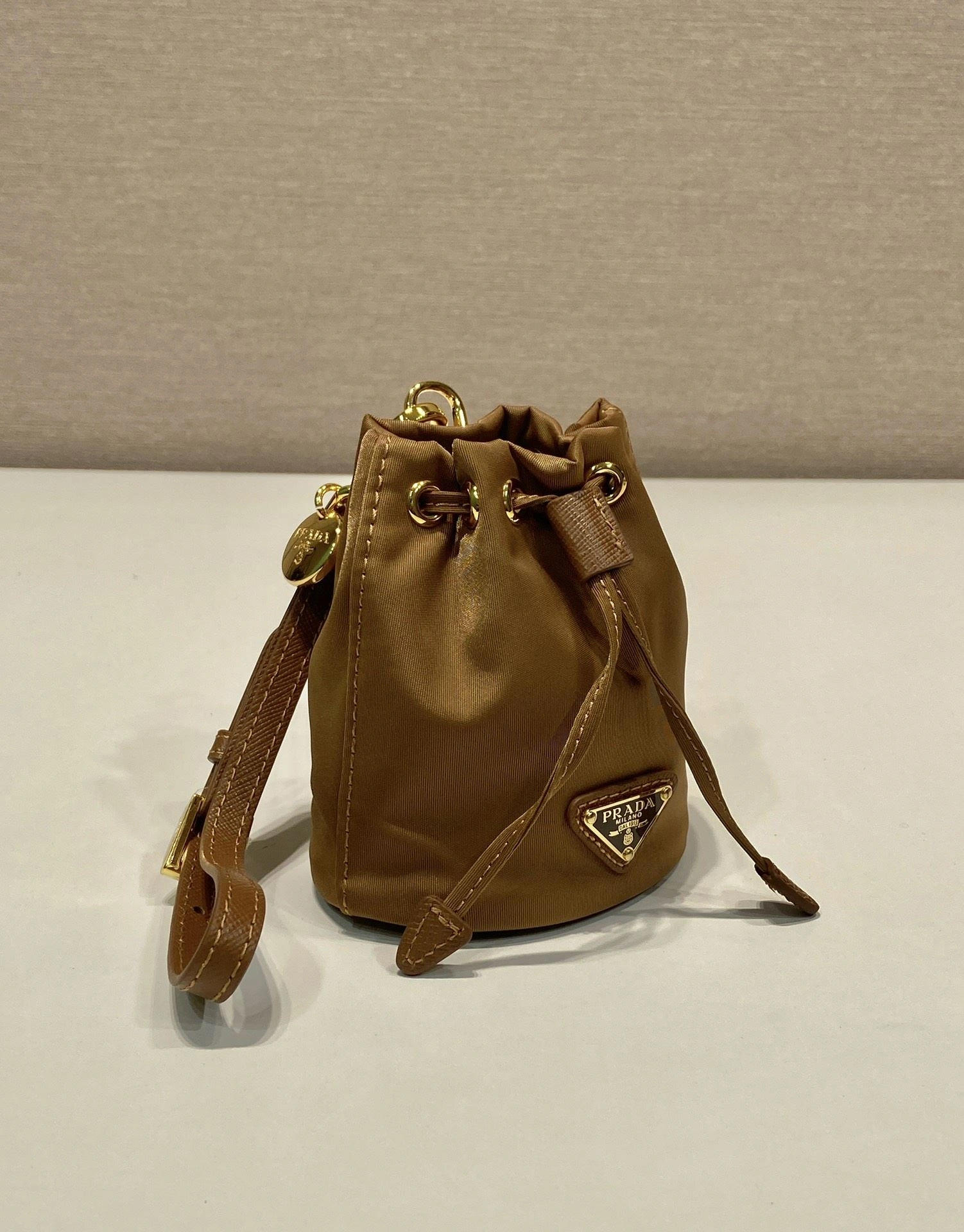 Prada Bucket Bags 4099A-0165