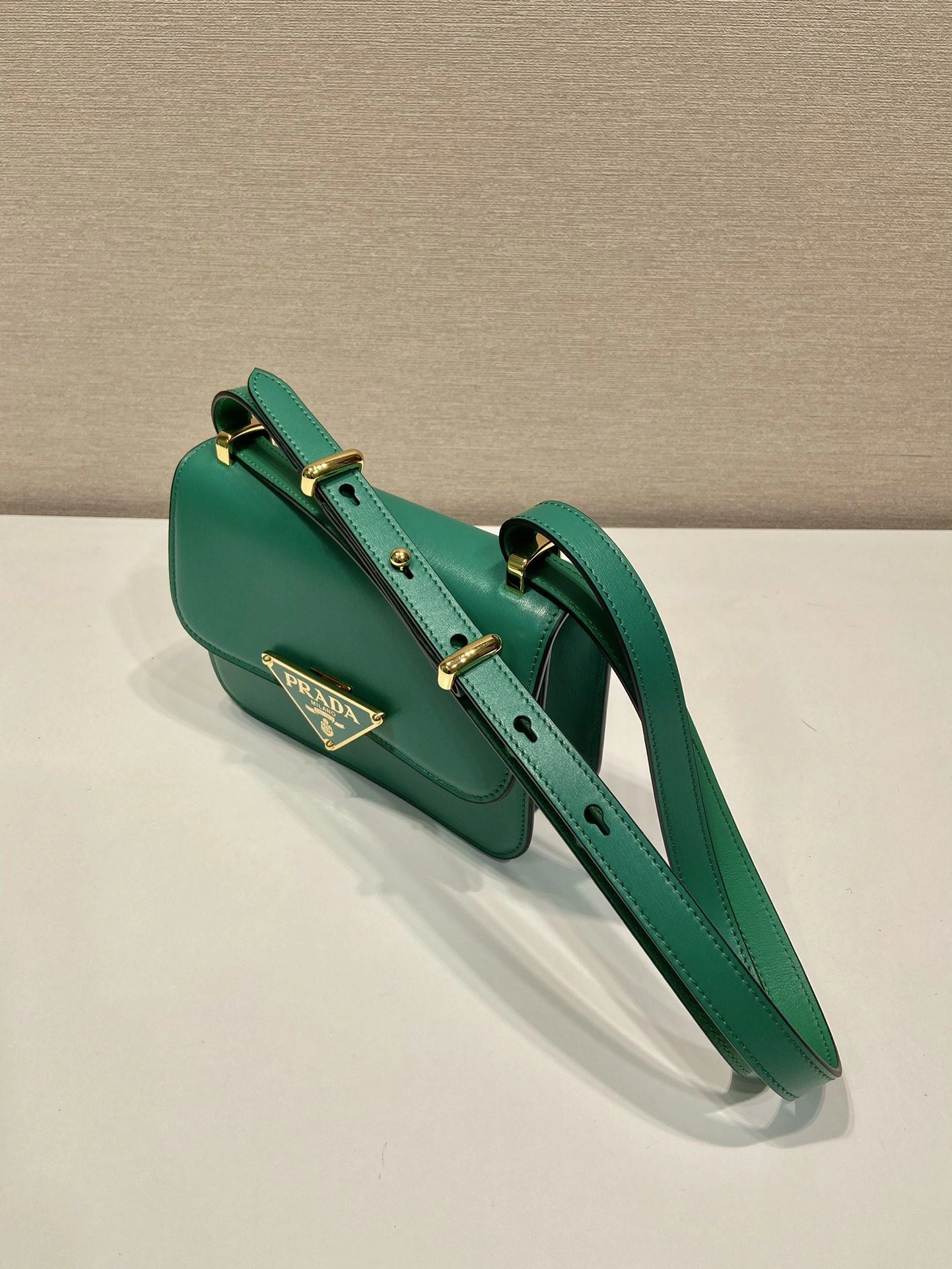 Prada Top Handle Bags 4099A-0176