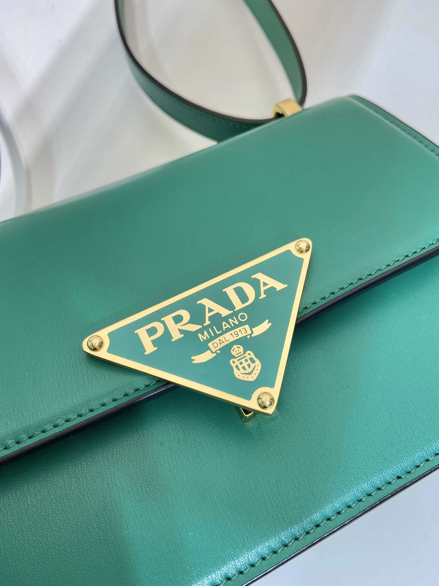 Prada Top Handle Bags 4099A-0176