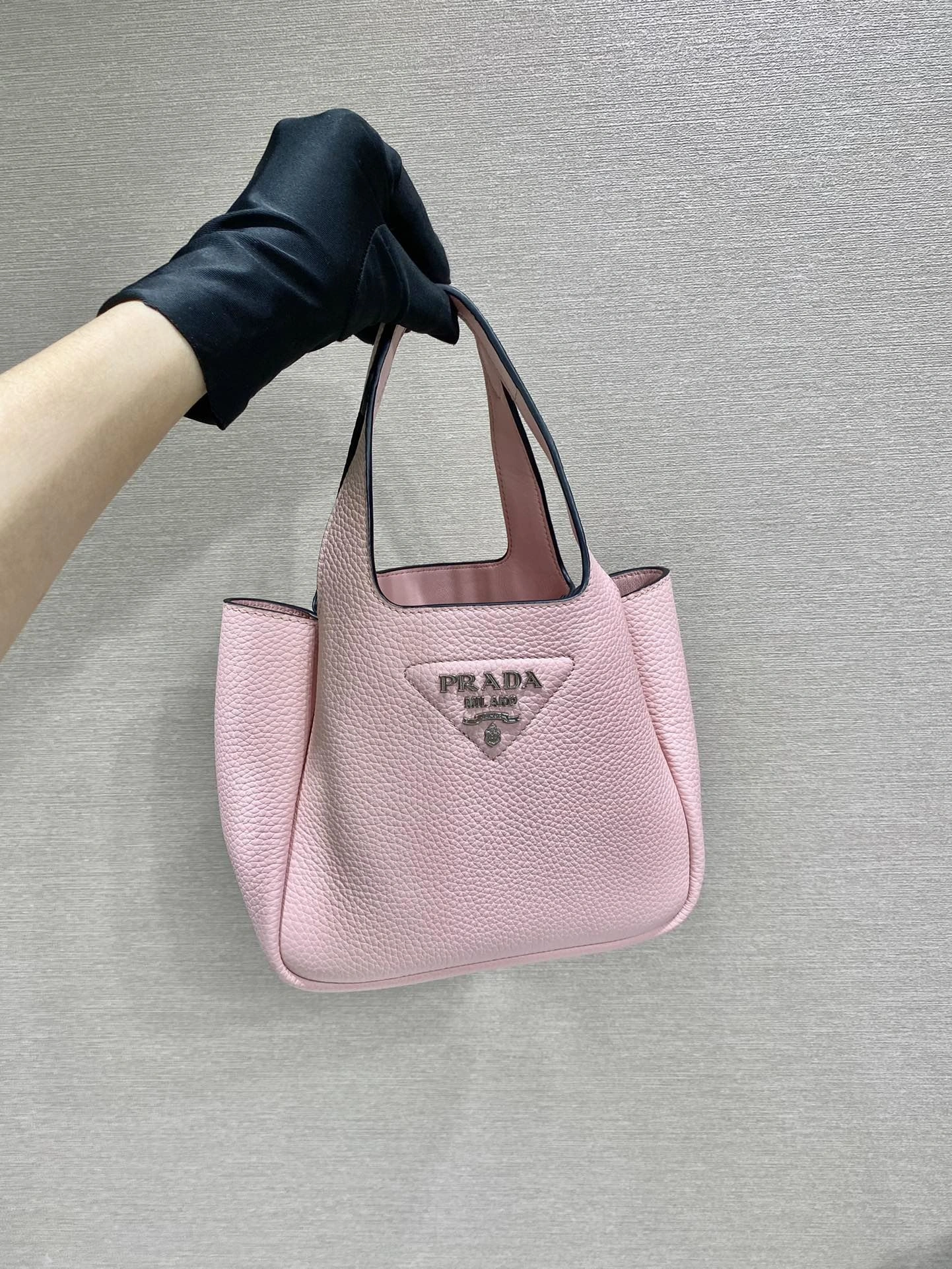 Prada Bucket Bags 4099A-0179