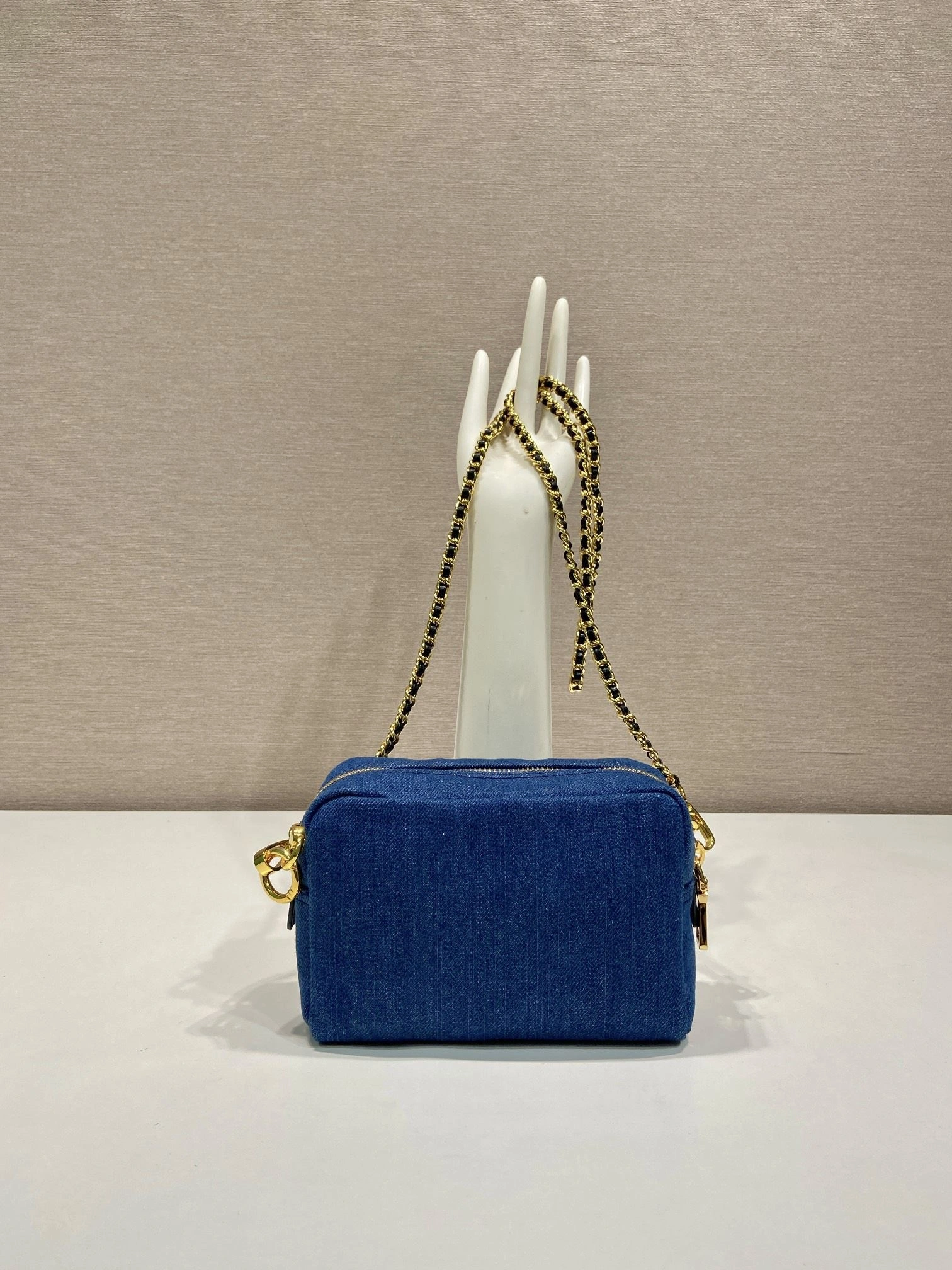 Prada Top Handle Bags 4099A-0195