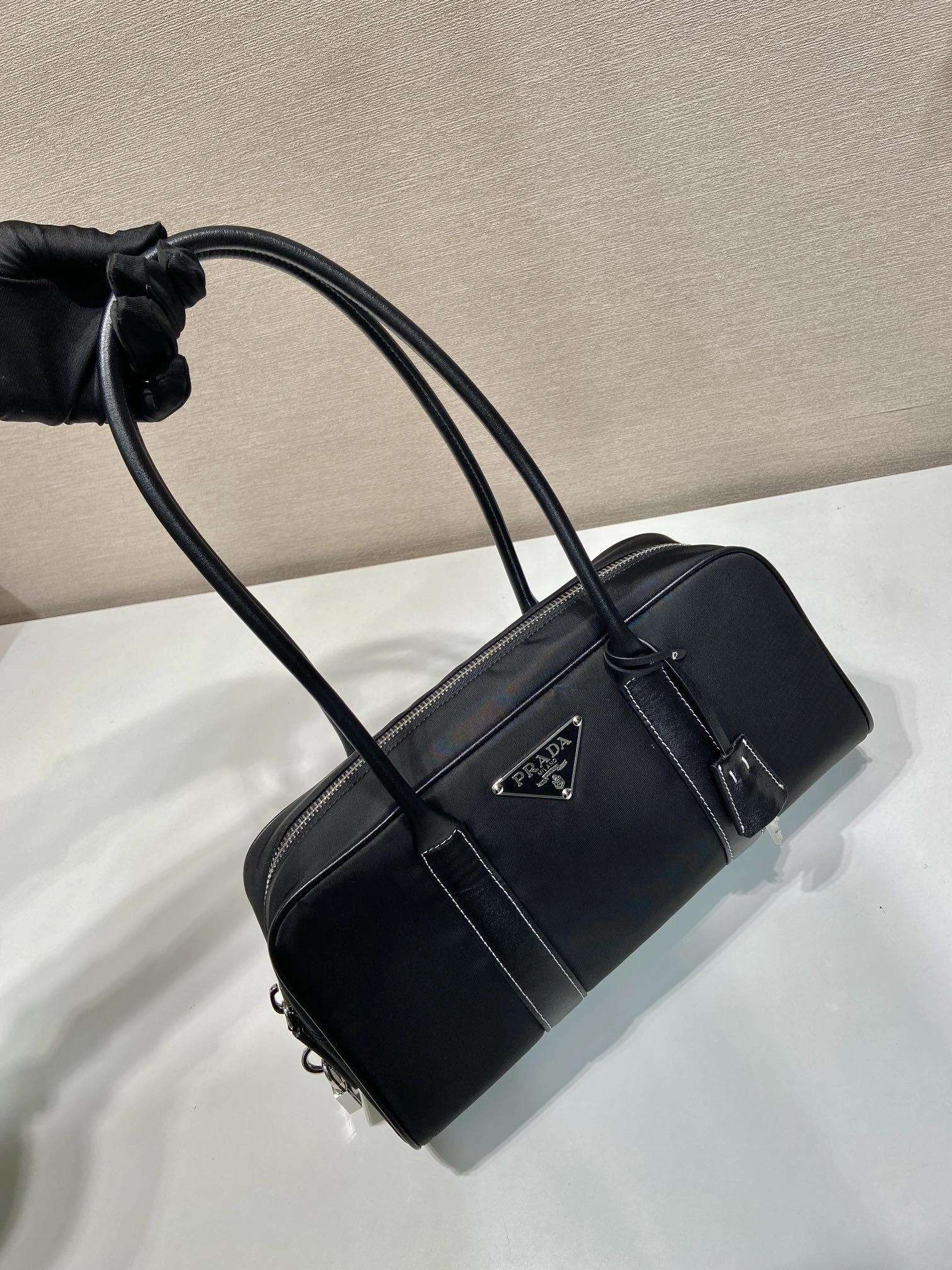 Prada Top Handle Bags 4099A-0196