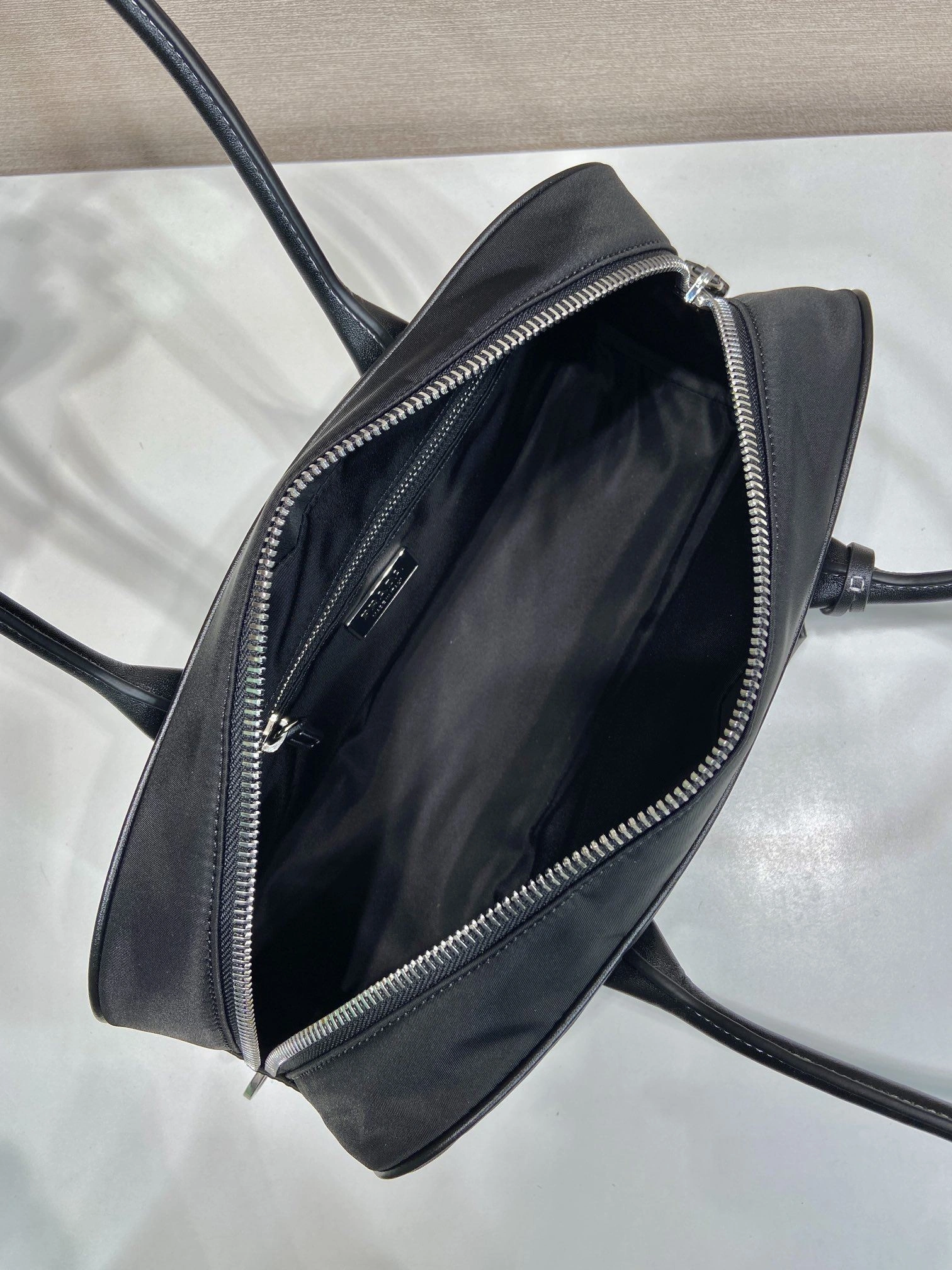 Prada Top Handle Bags 4099A-0196