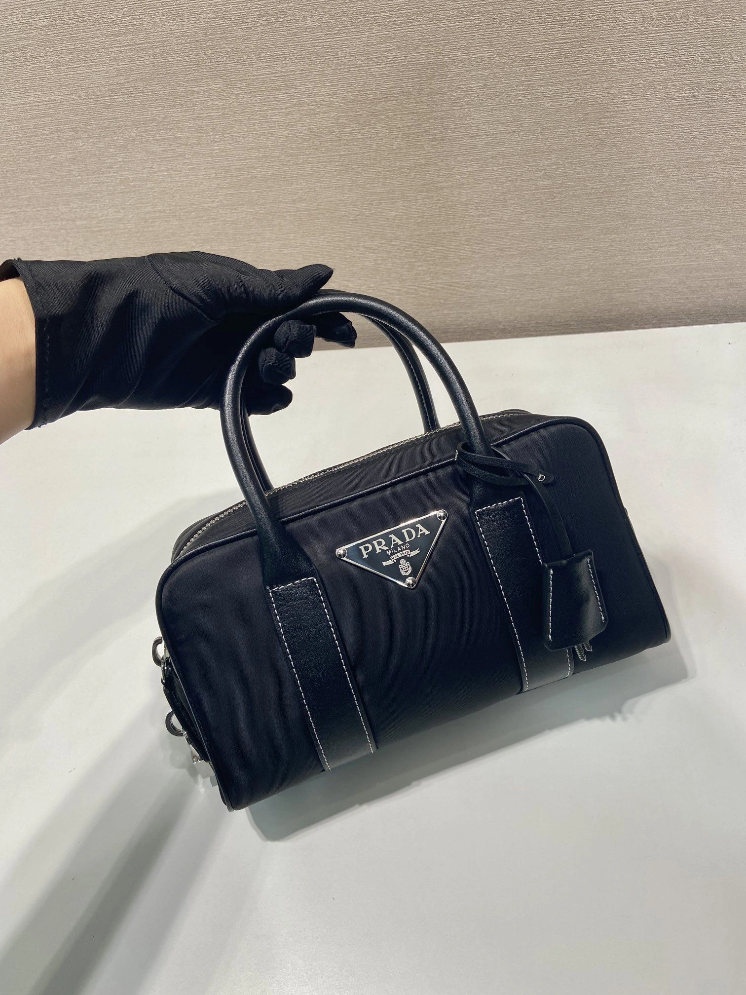 Prada Top Handle Bags 4099A-0197