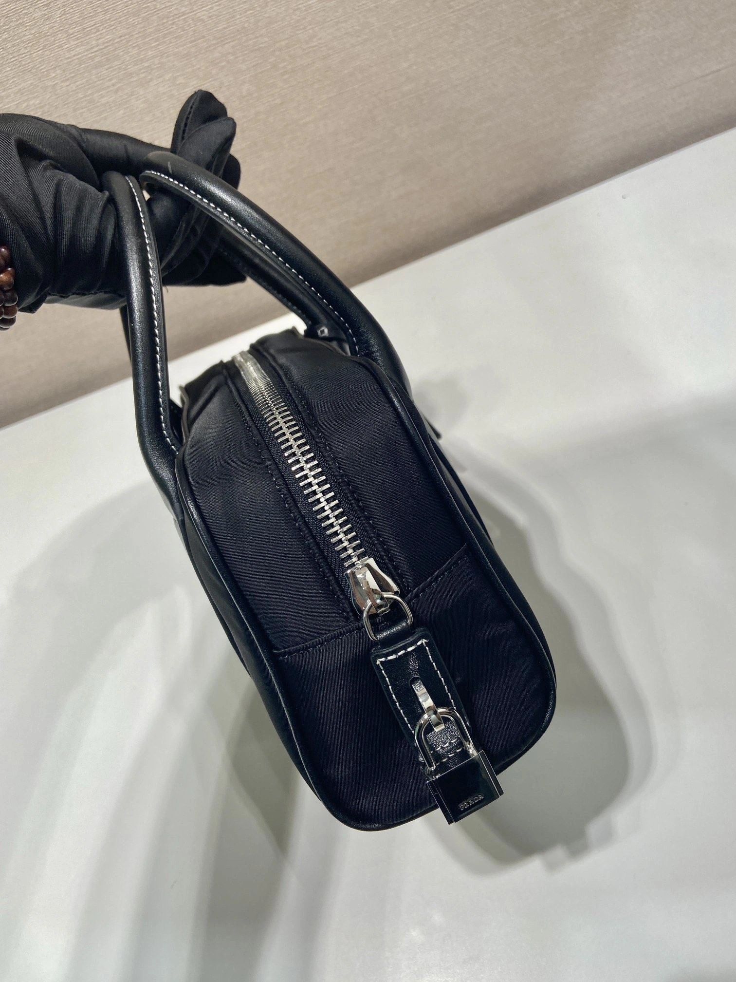 Prada Top Handle Bags 4099A-0197