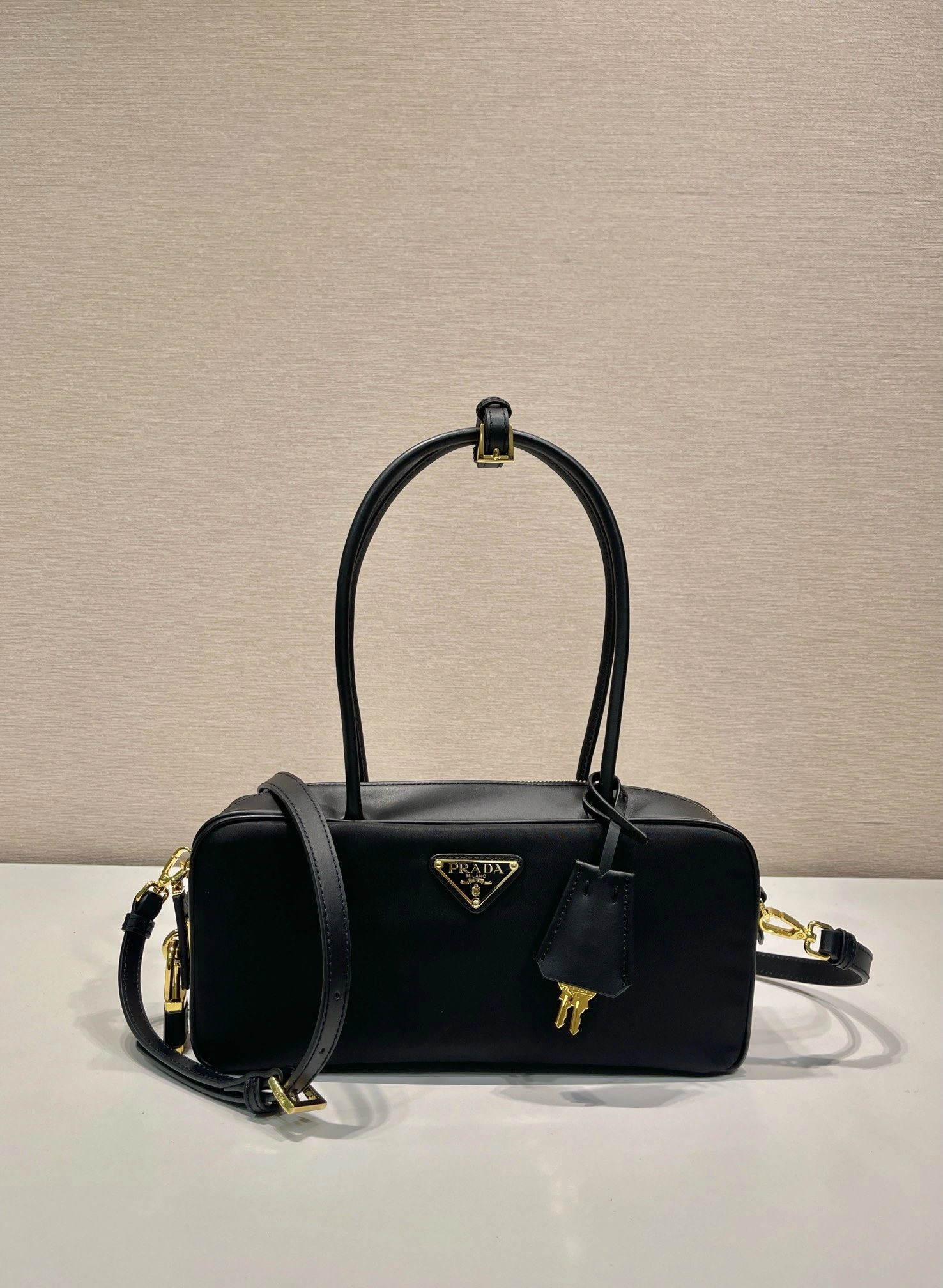 Prada Top Handle Bags 4099A-0202