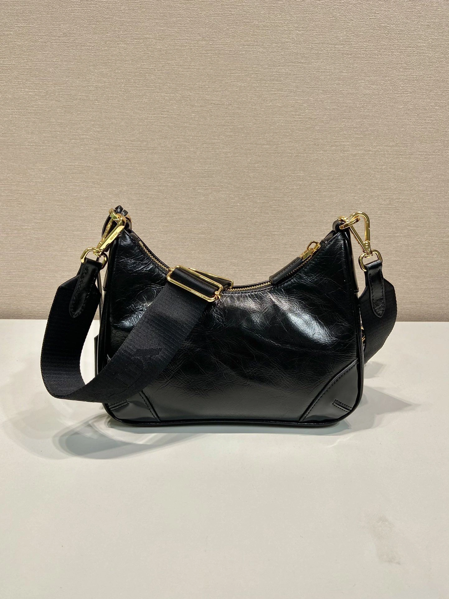 Prada Top Handle Bags 4099A-0207