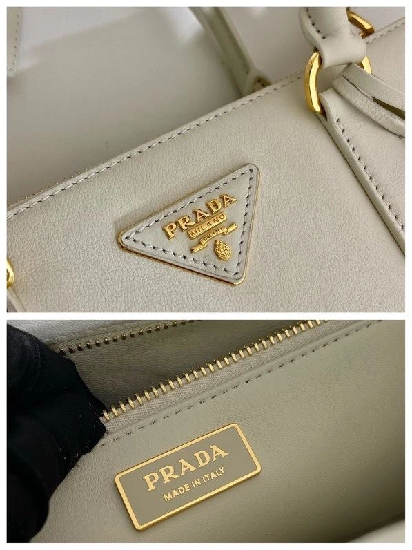 Prada Top Handle Bags 4099A-0210
