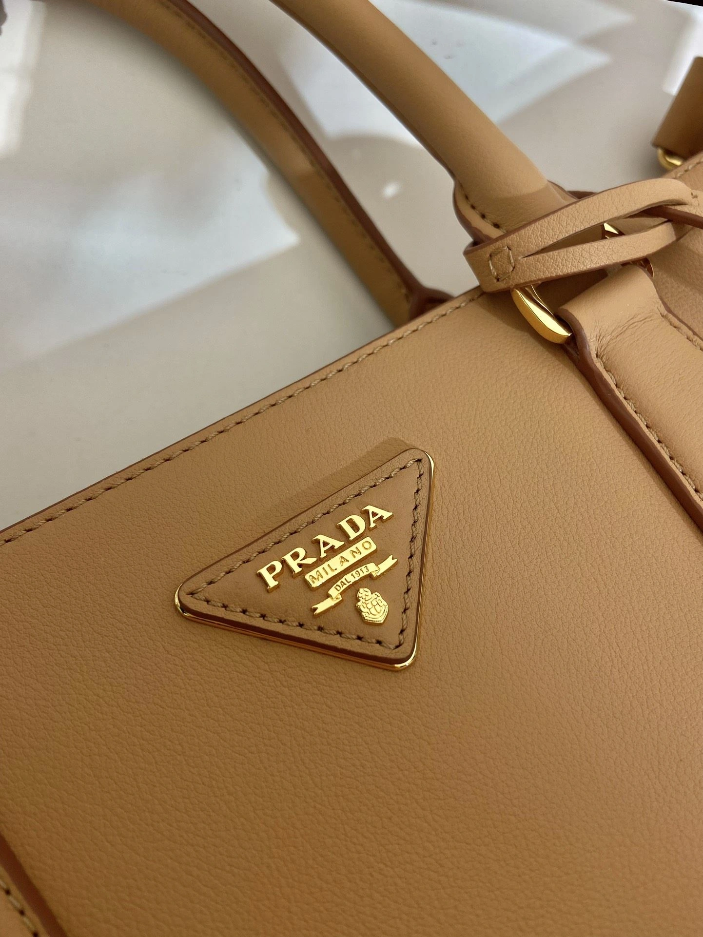 Prada Top Handle Bags 4099A-0213