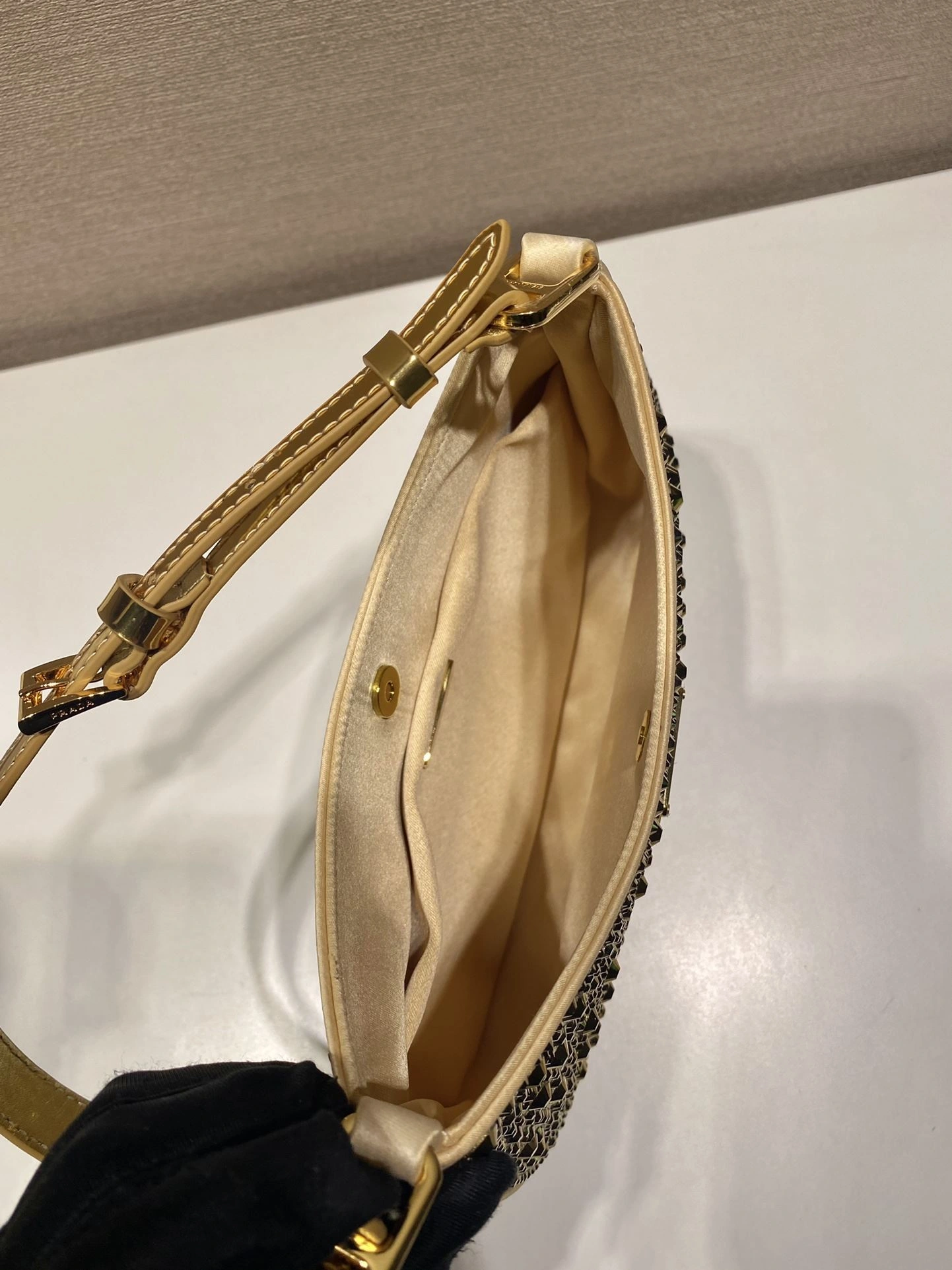 Prada Top Handle Bags 4099A-0224