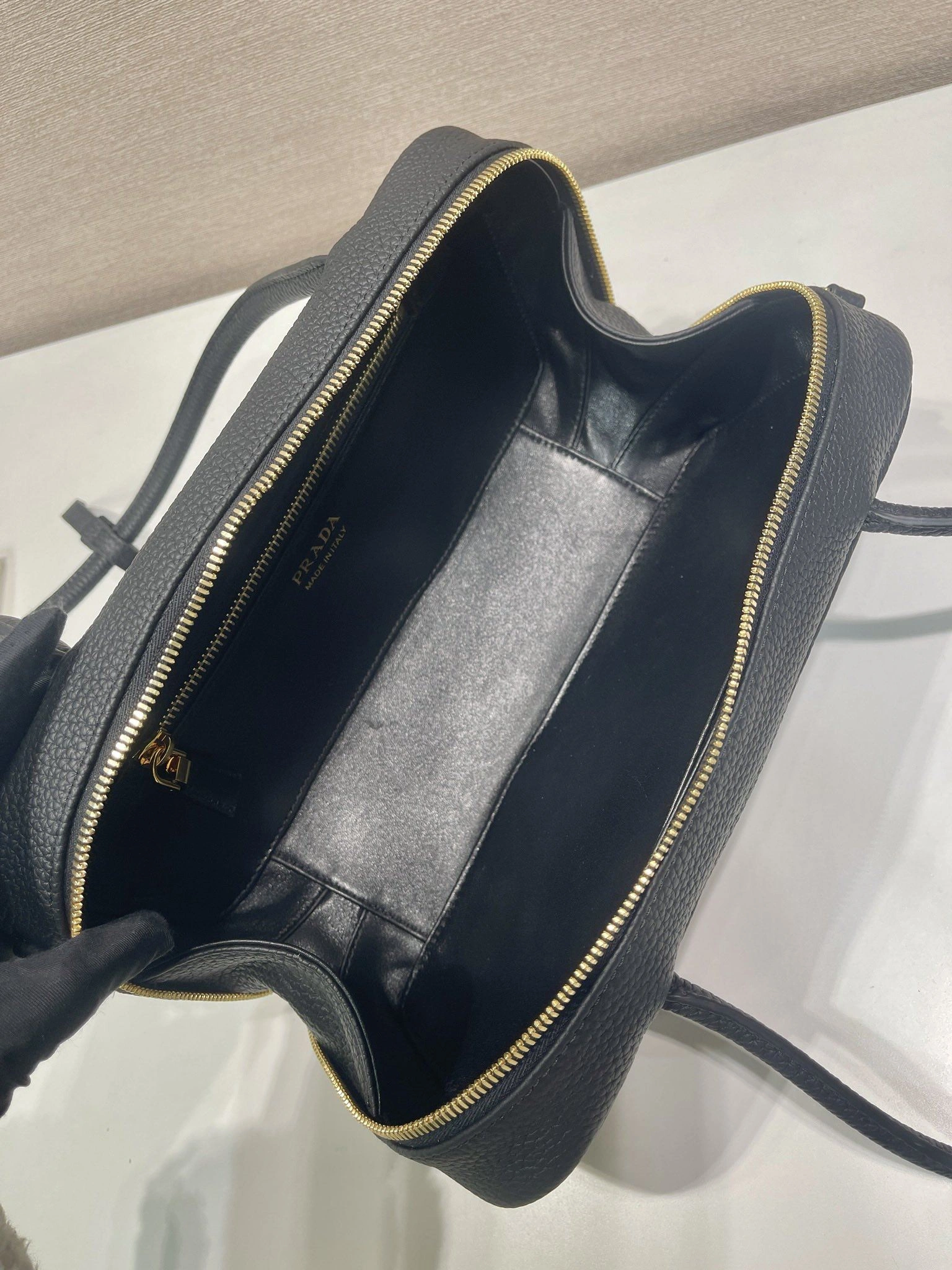 Prada Top Handle Bags 4099A-0231