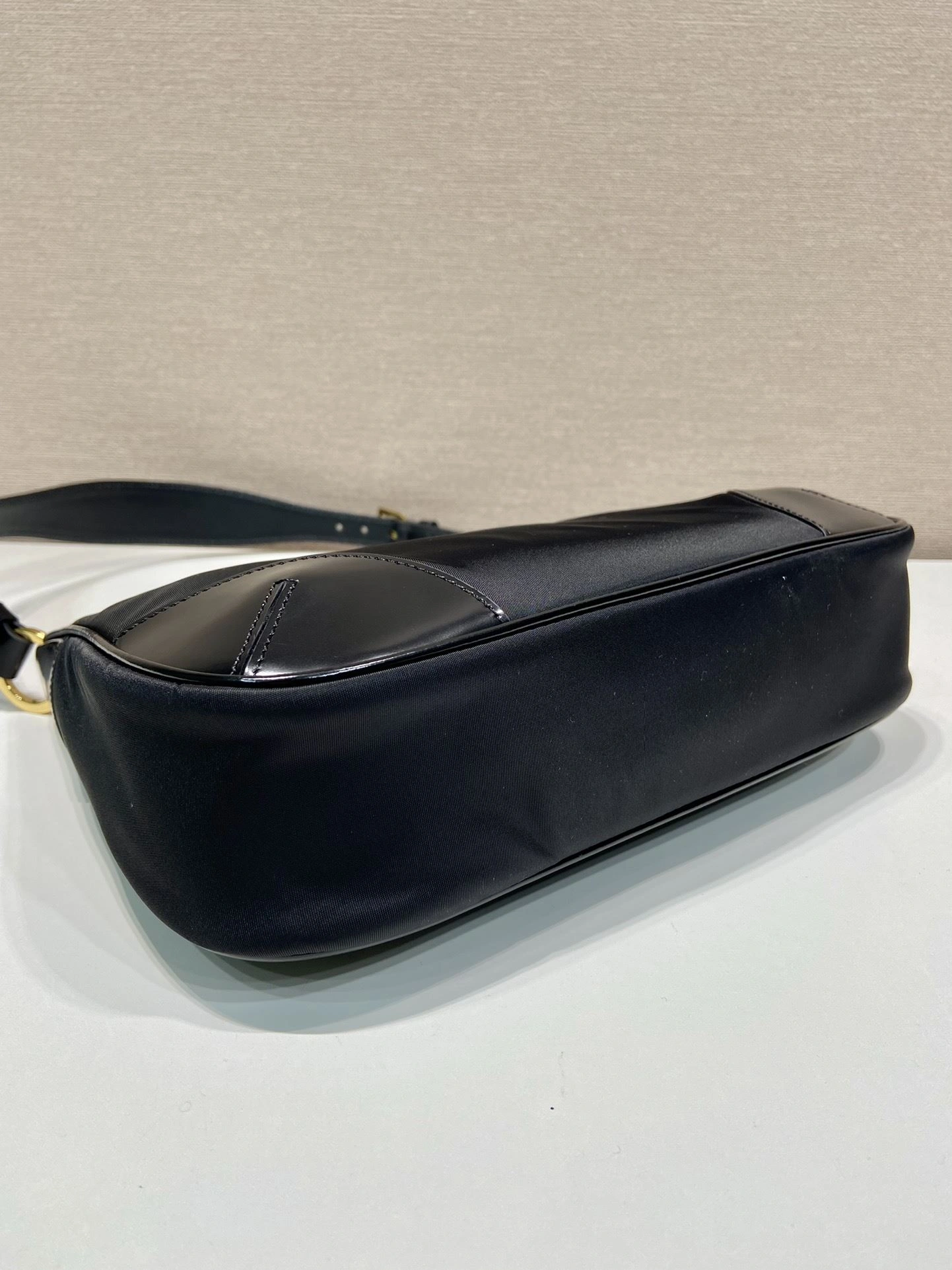Prada Top Handle Bags 4099A-0234