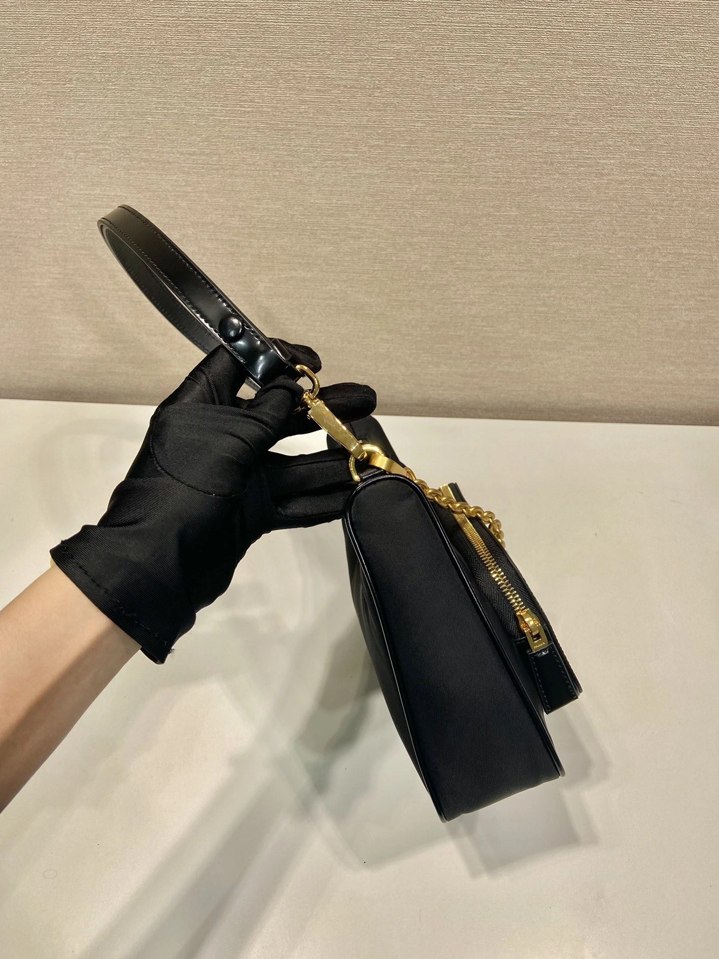 Prada Top Handle Bags 4099A-0238