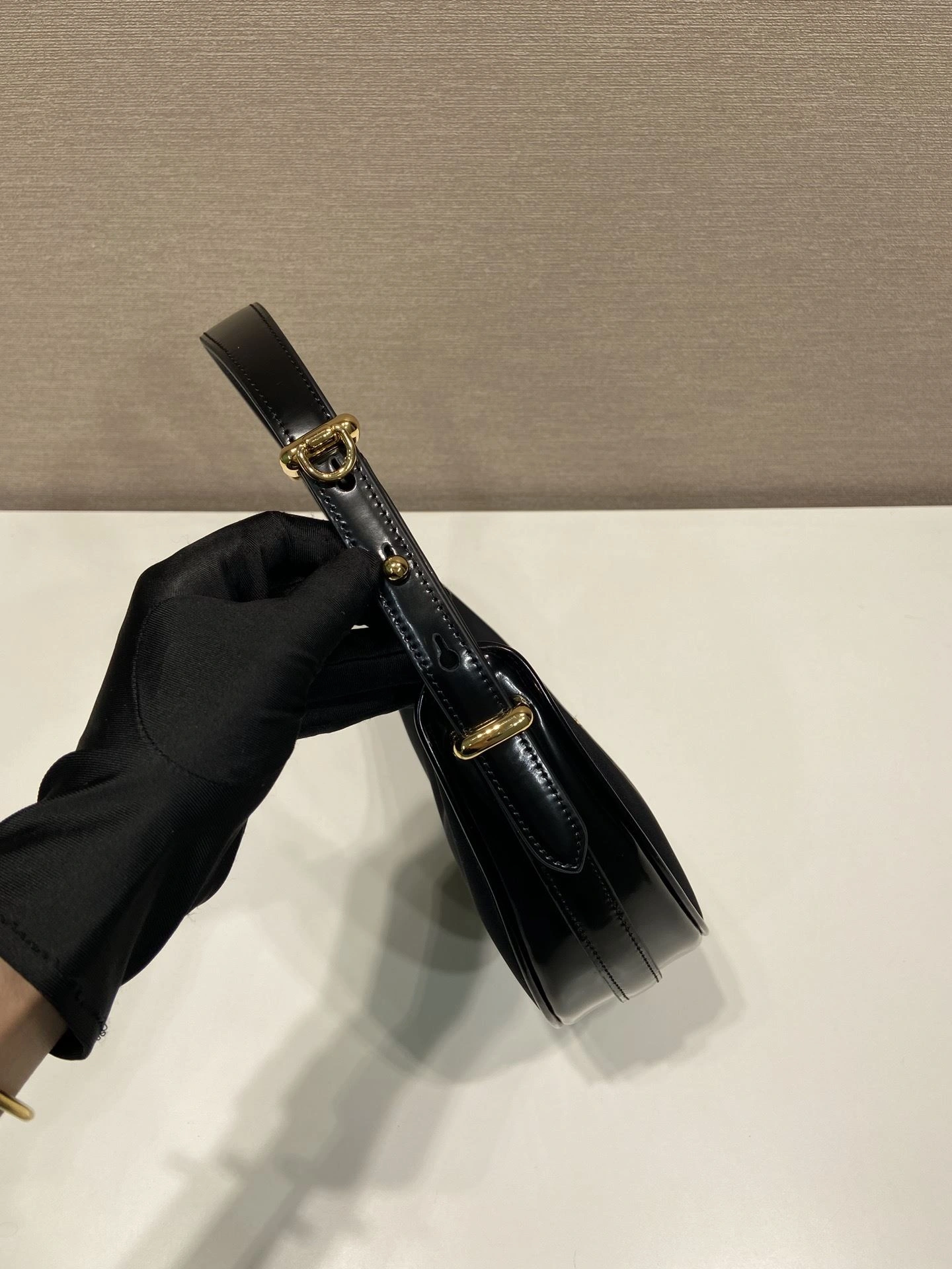 Prada Top Handle Bags 4099A-0239