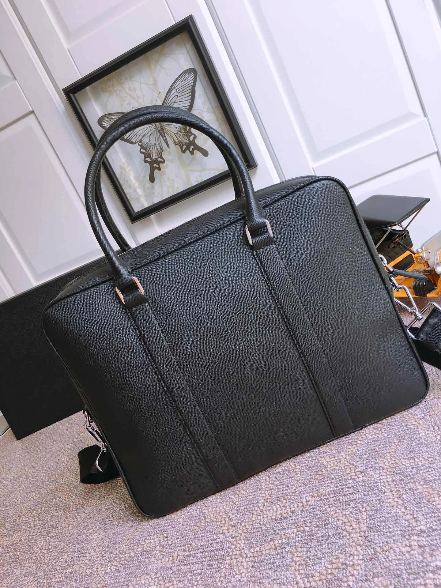 Prada Briefcase 4099A-0251