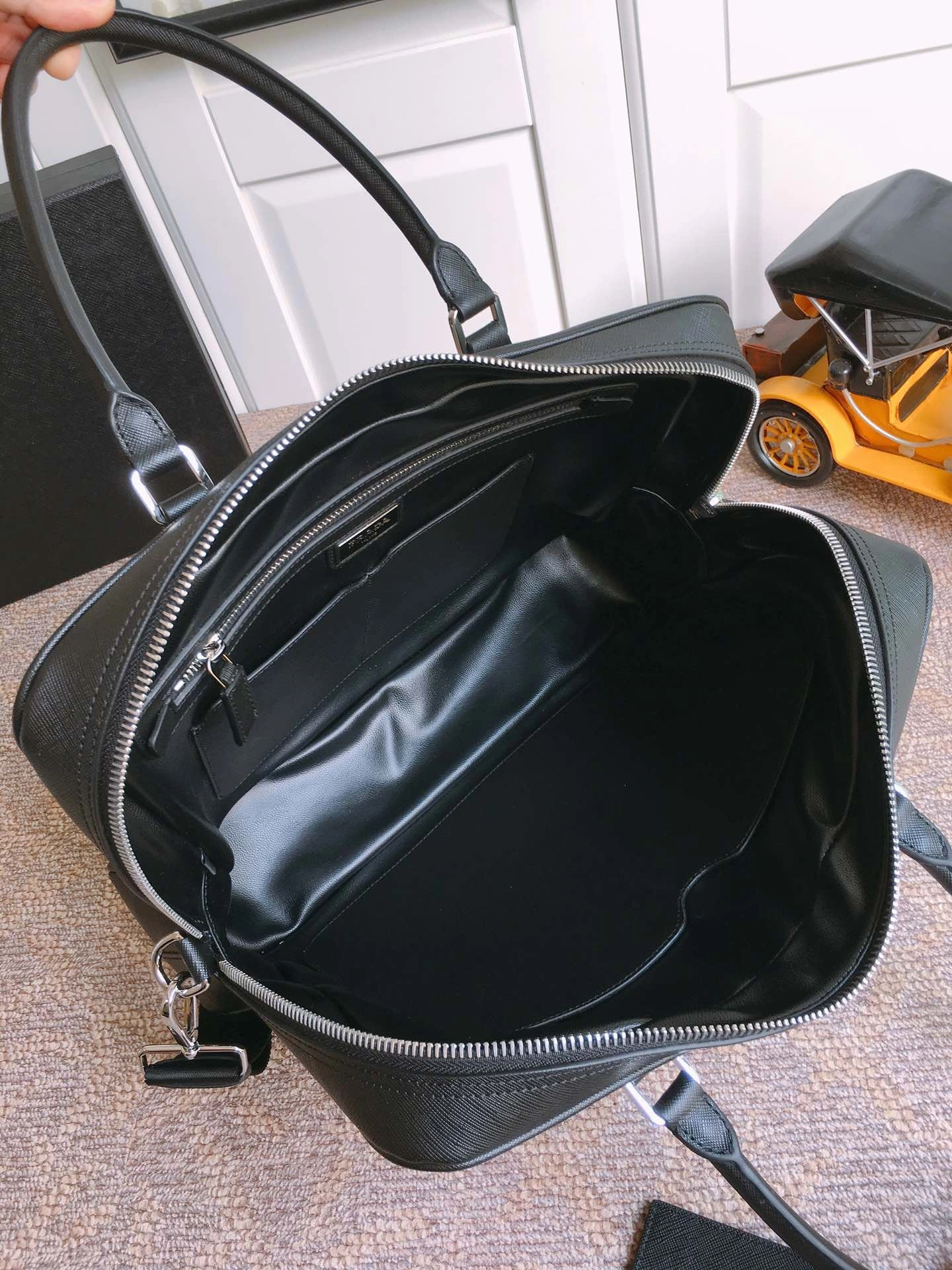 Prada Briefcase 4099A-0251