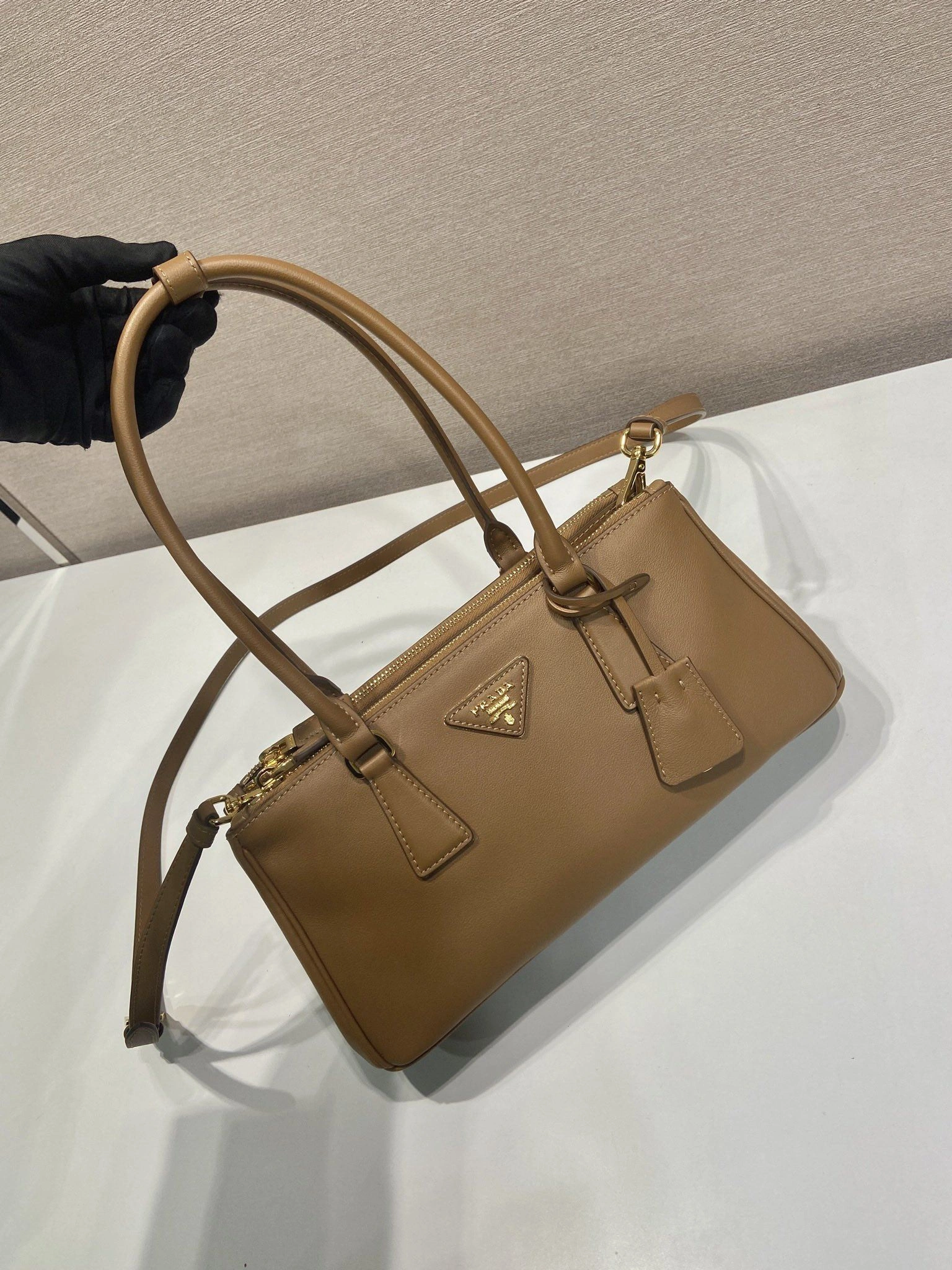 Prada Top Handle Bags 4099A-0274