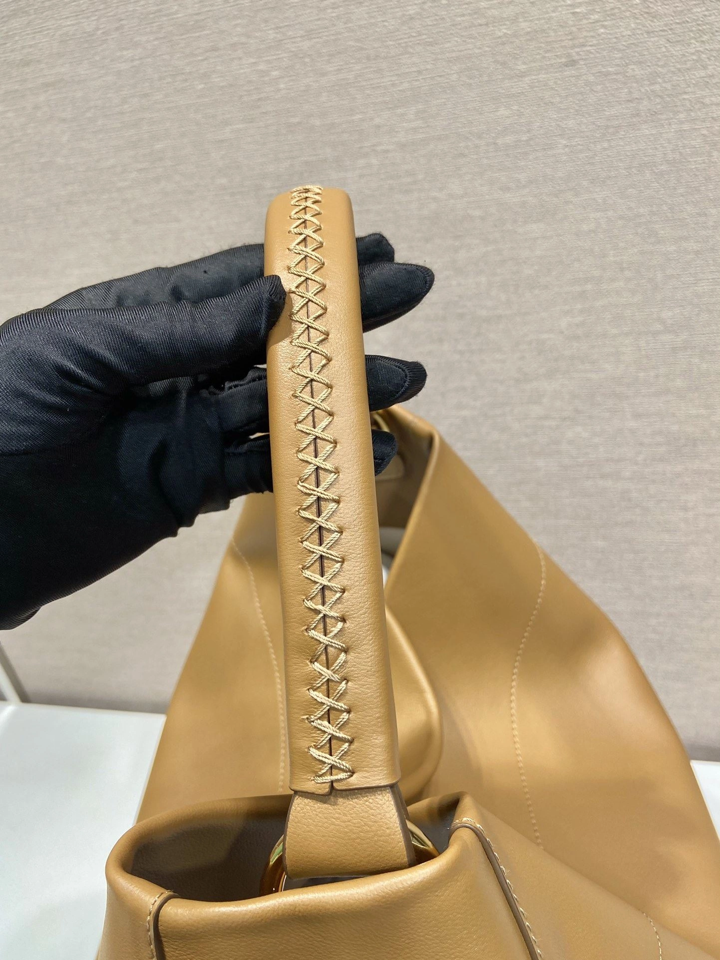 Prada Top Handle Bags 4099A-0278