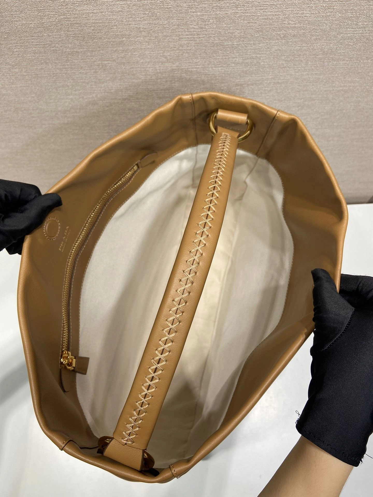 Prada Top Handle Bags 4099A-0278