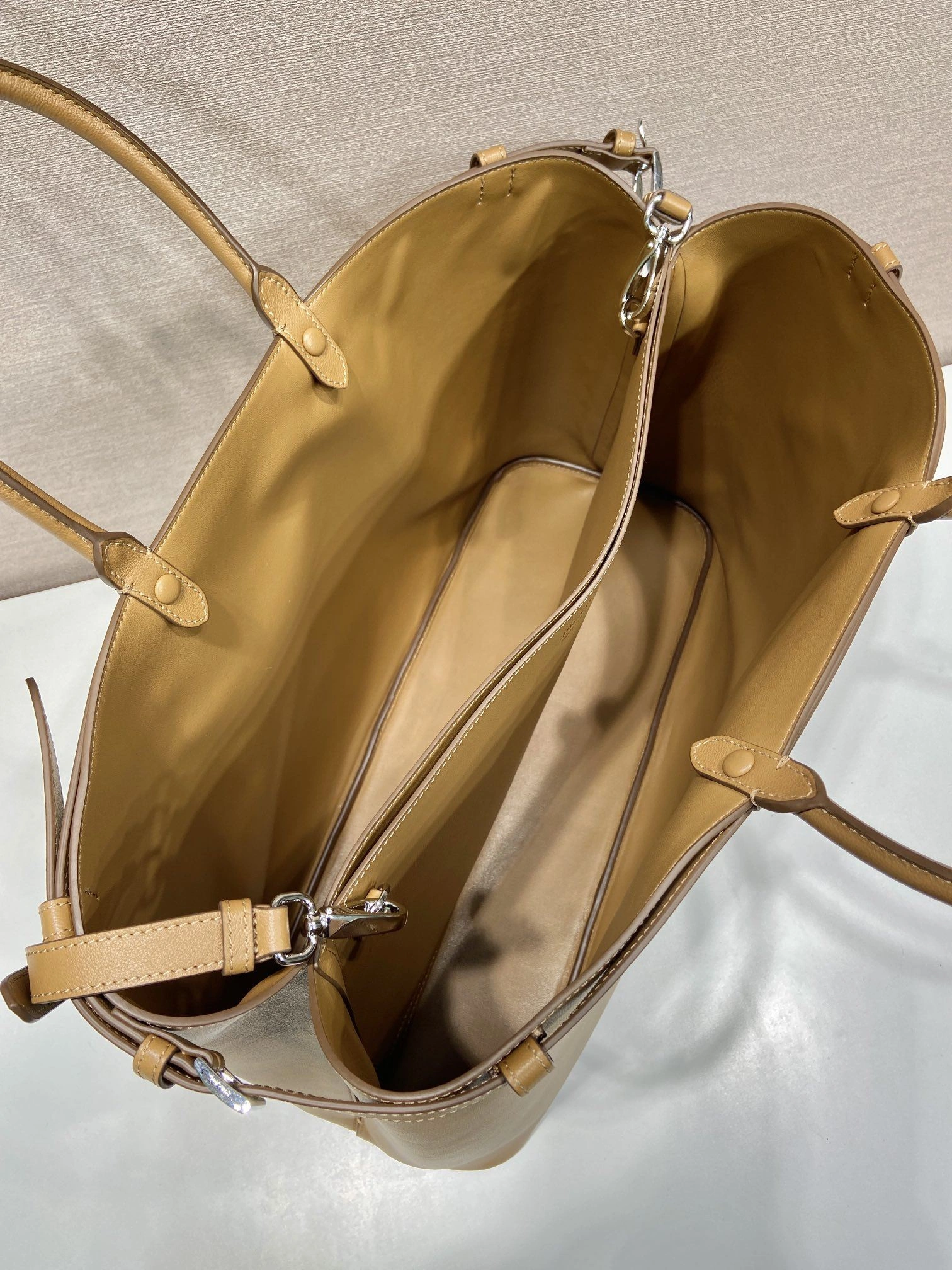 Prada Top Handle Bags 4099A-0279