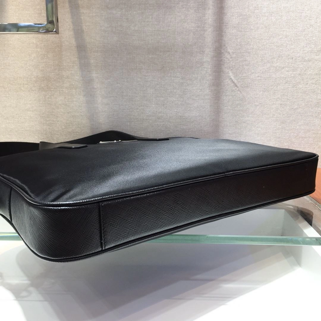 Prada Briefcase 4099A-0286