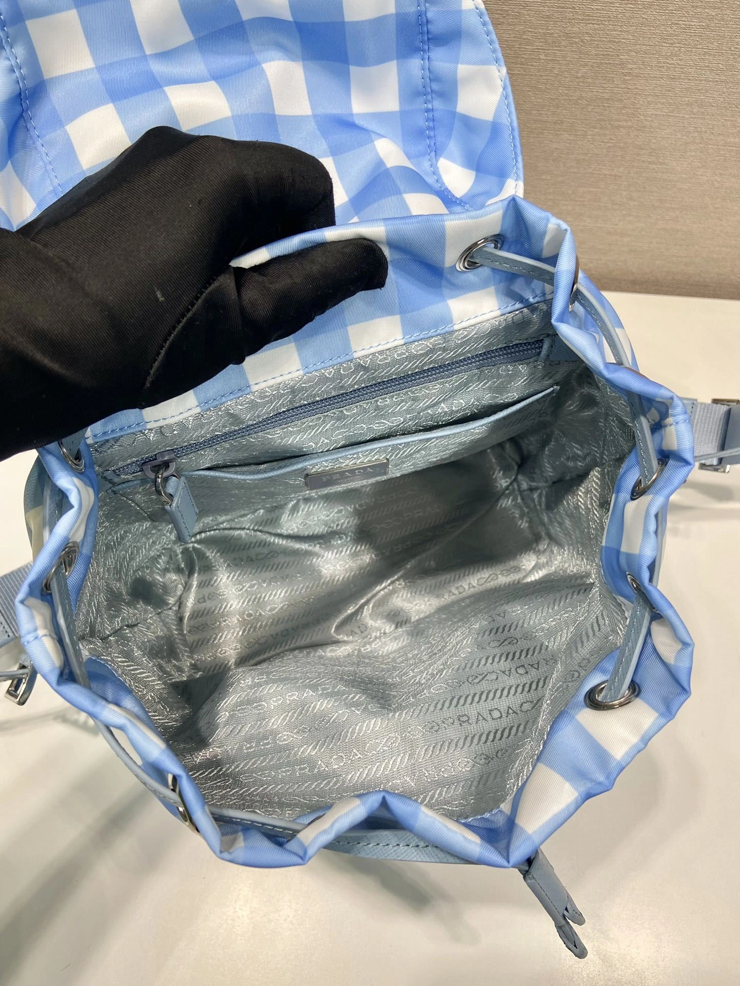 Prada Backpacks 4099A-0289