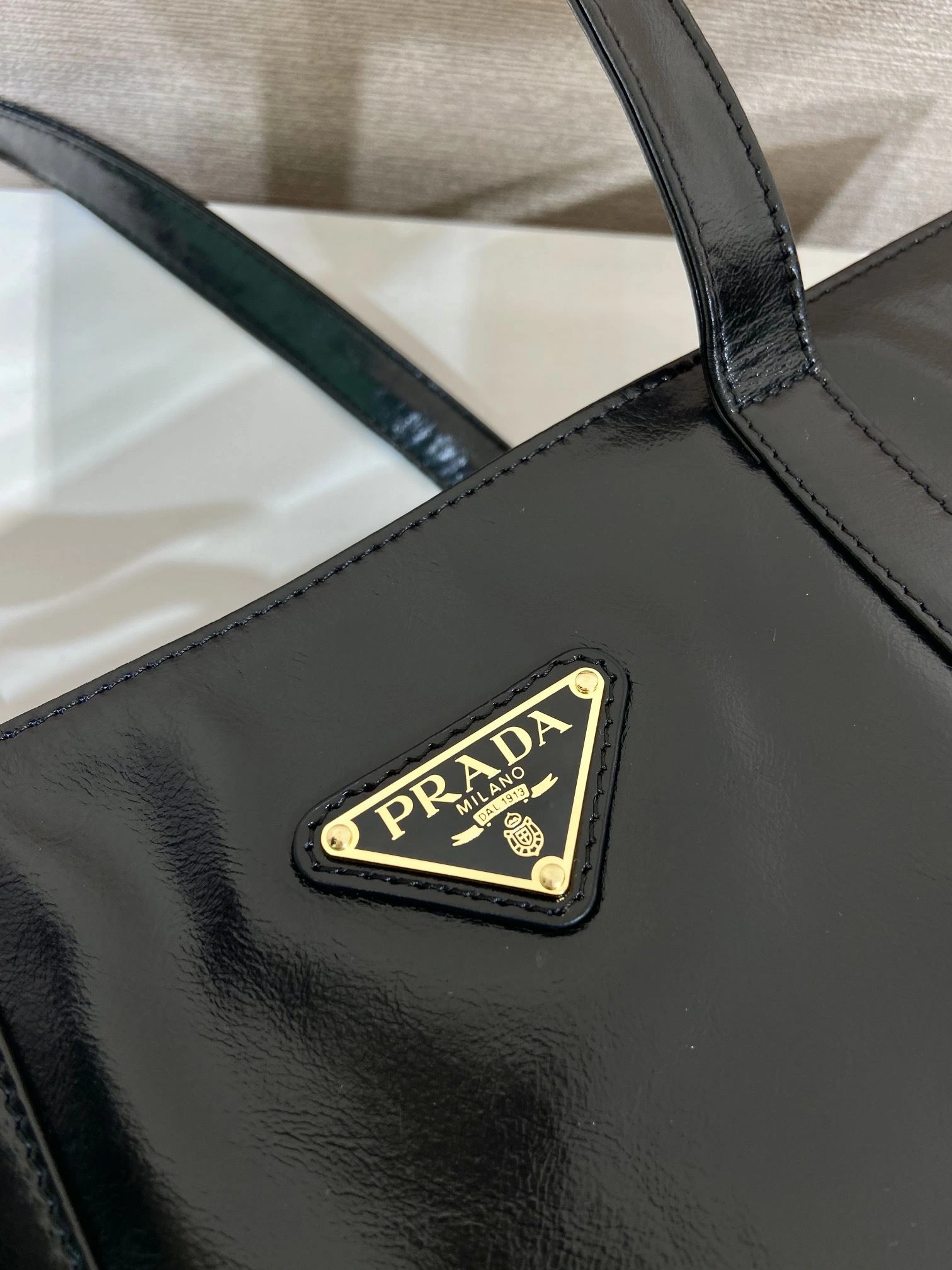 Prada Top Handle Bags 4099A-0309