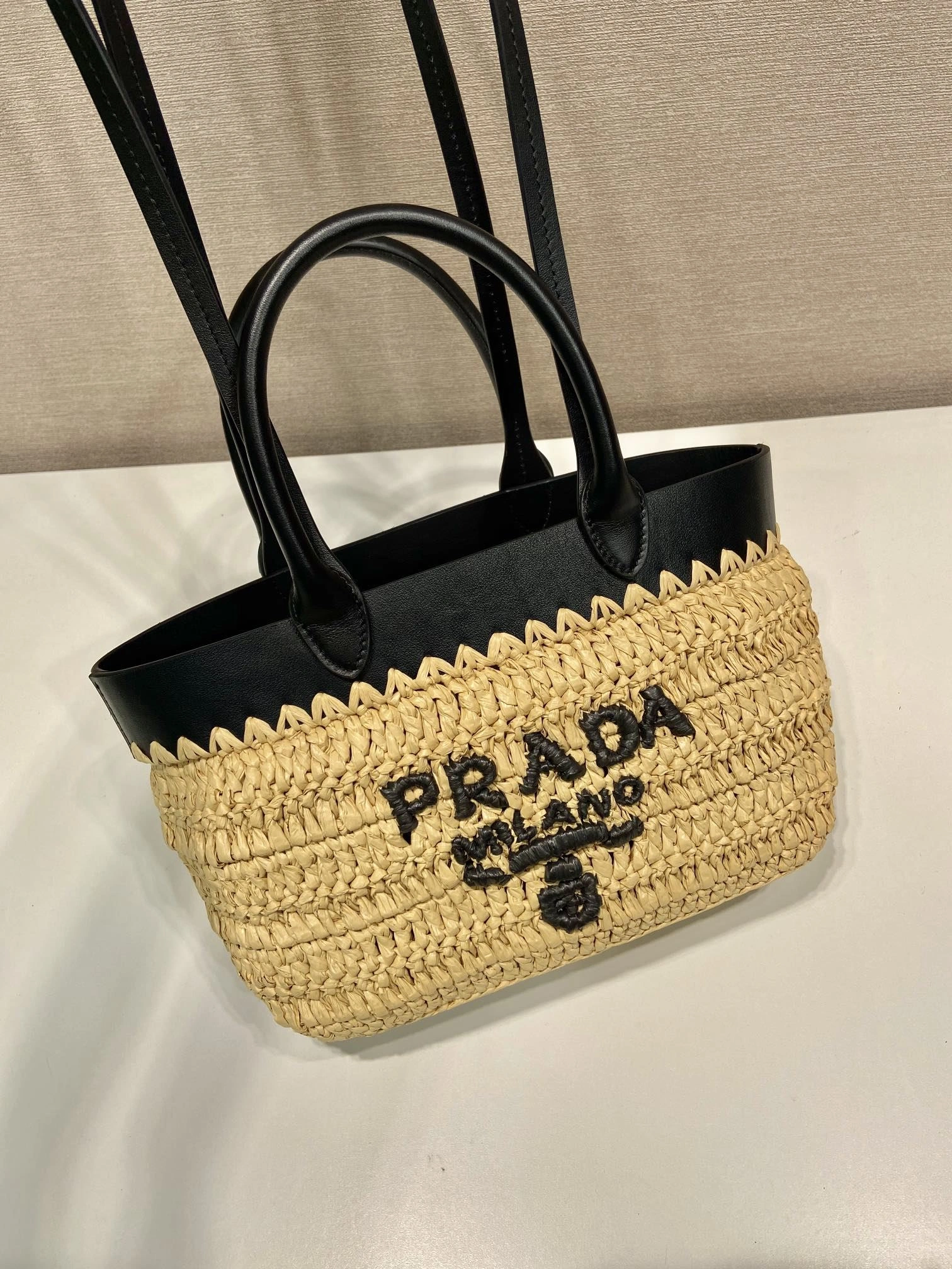 Prada Shopping Bags 4099A-0331