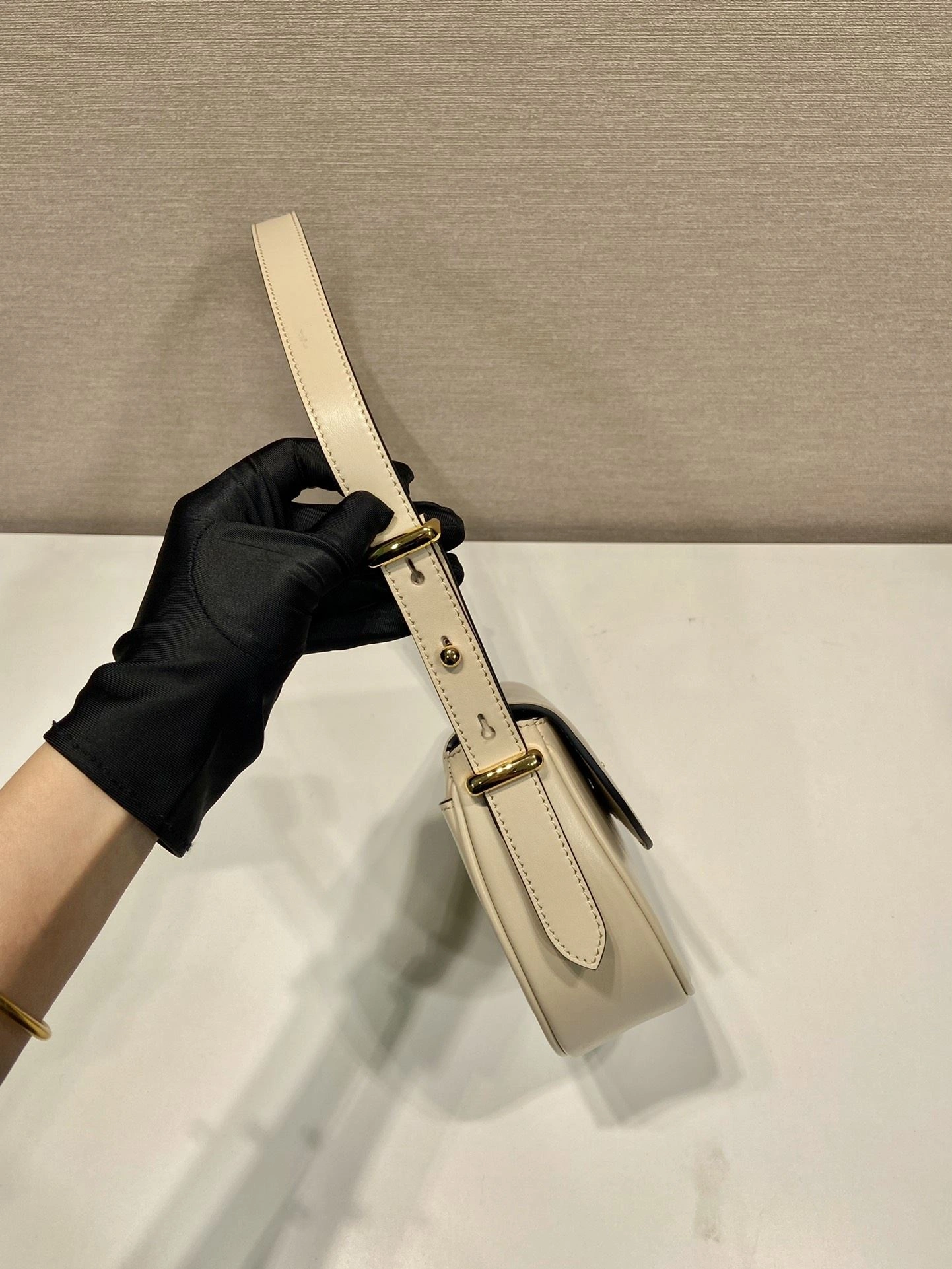 Prada Top Handle Bags 4099A-0336