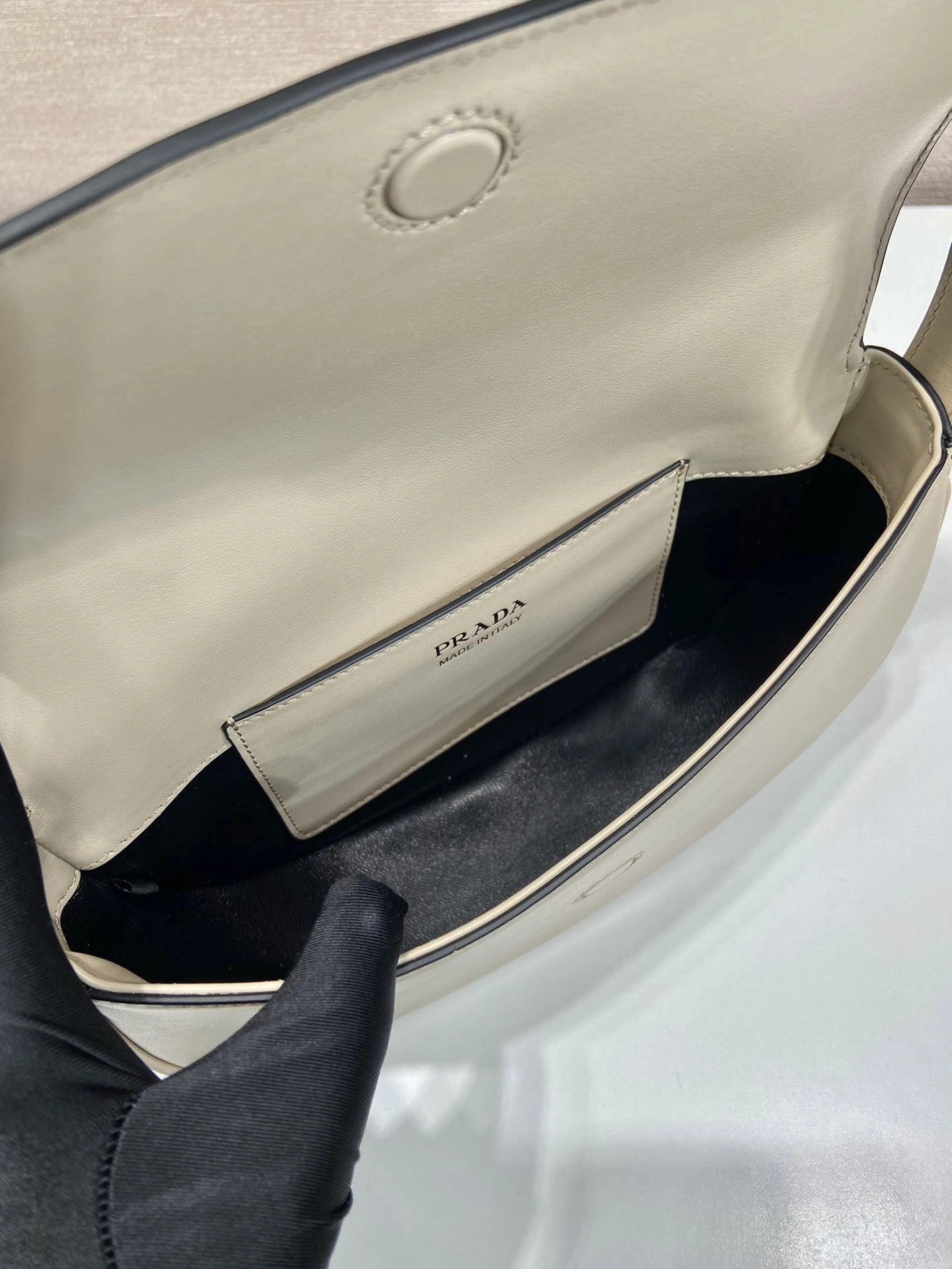 Prada Top Handle Bags 4099A-0336