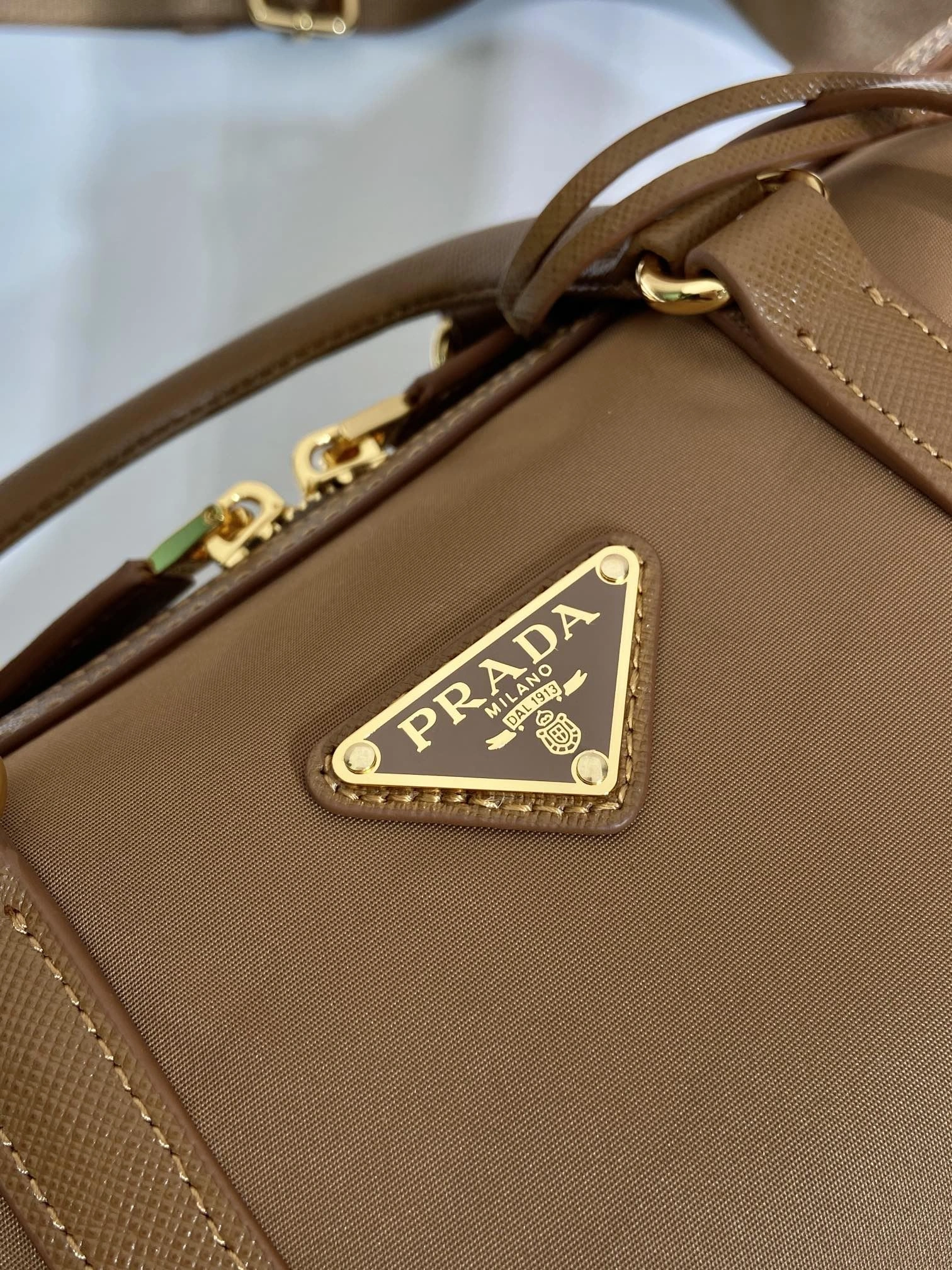 Prada Top Handle Bags 4099A-0341