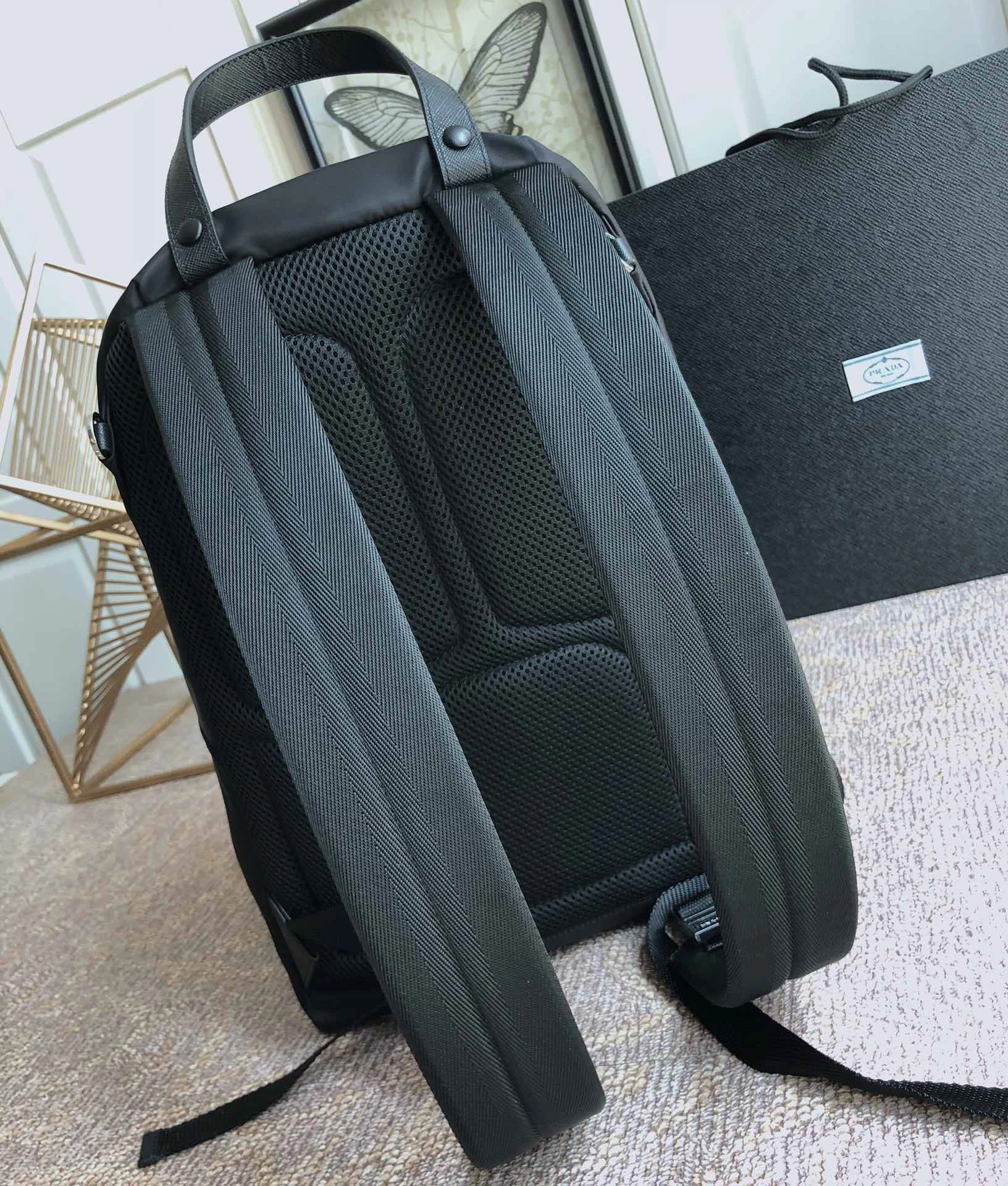 Prada Backpacks 4099A-0352