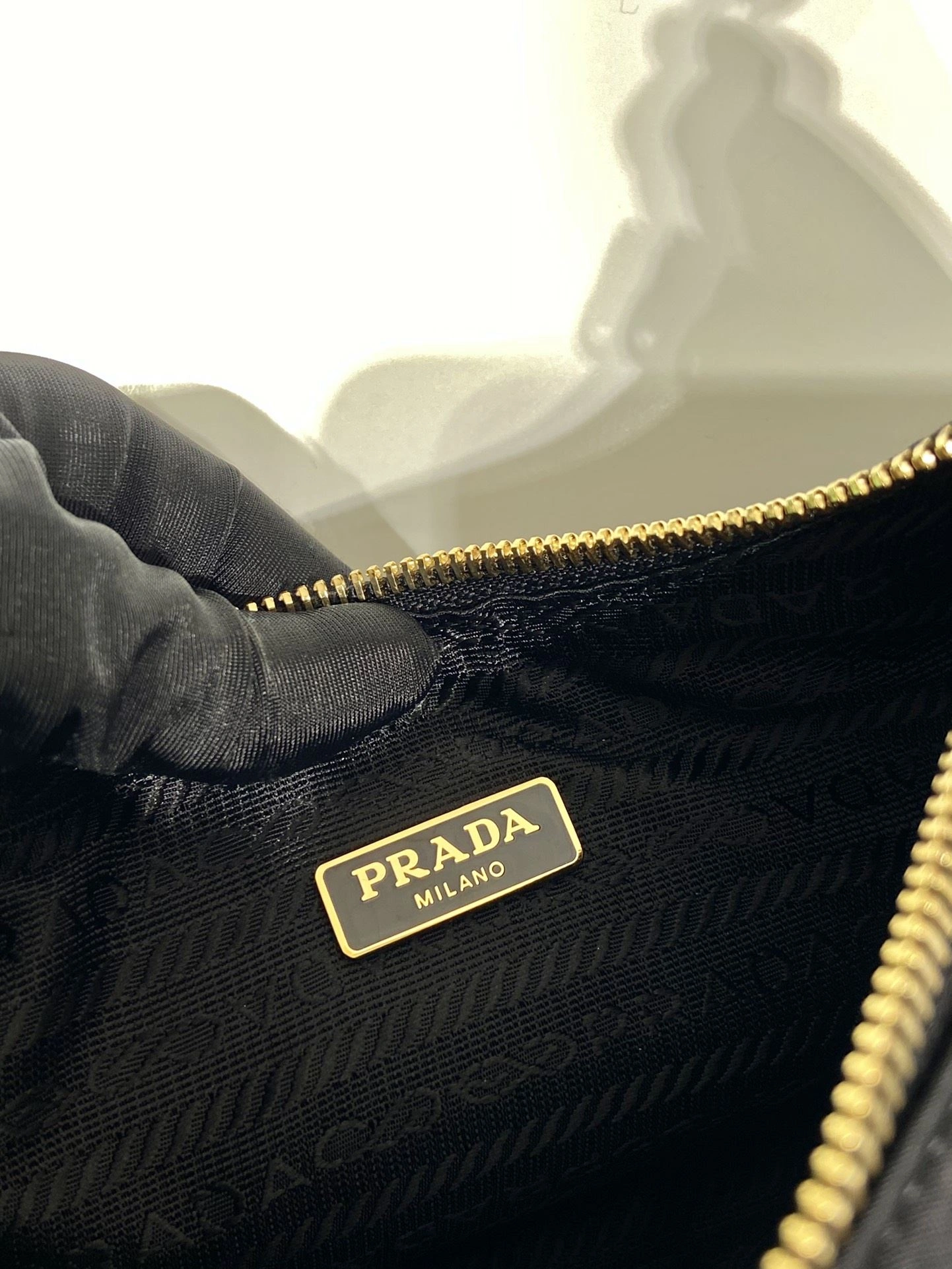 Prada Top Handle Bags 4099A-0376