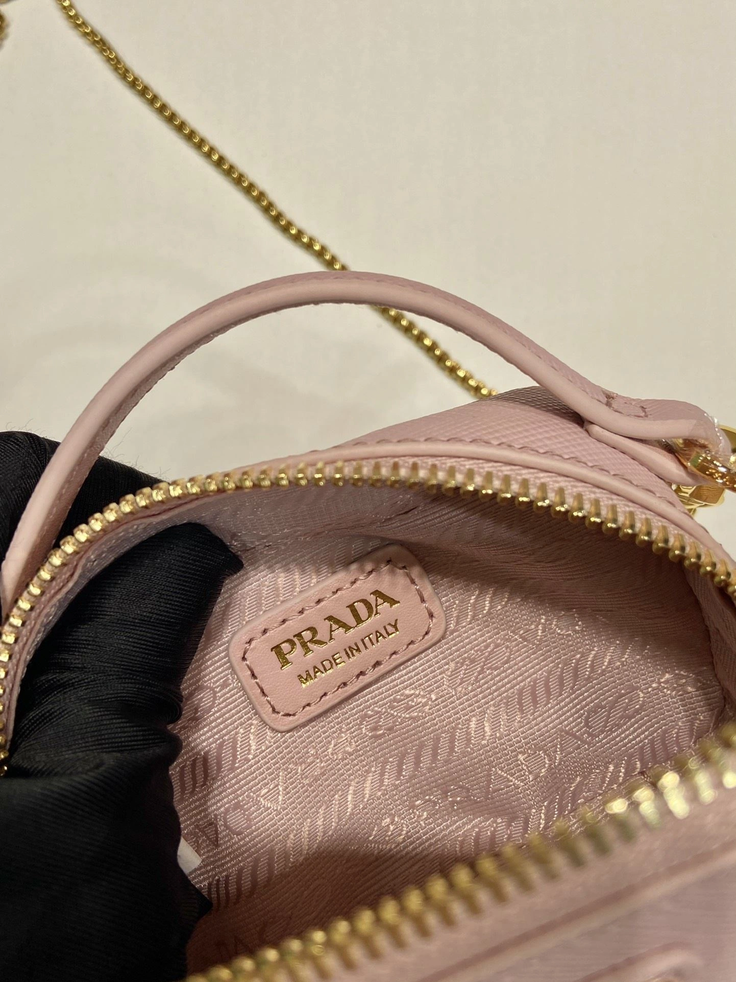 Prada Top Handle Bags 4099A-0396