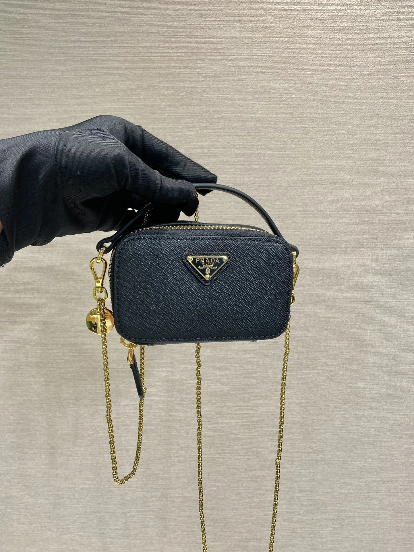 Prada Top Handle Bags 4099A-0397